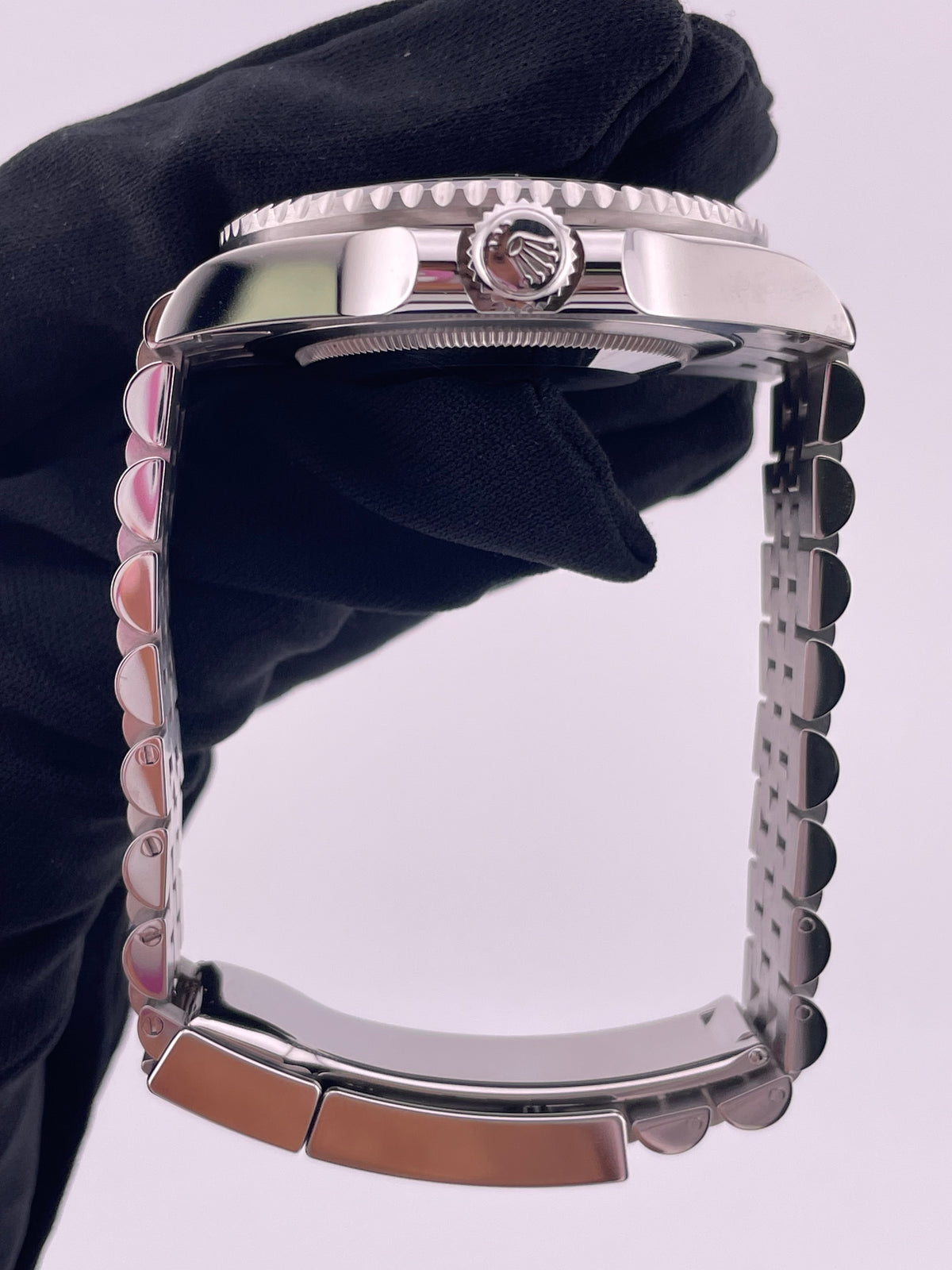 Rolex GMT-Master II Batgirl Black Dial on Jubilee Ref. 126710BLNR Card 2022 — view 6