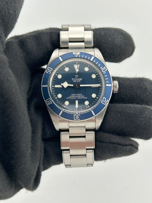 Tudor Black Bay Fifty-Eight Blue Dial on Stainless Steel Bracelet Ref. M79030B-0001 — view 2