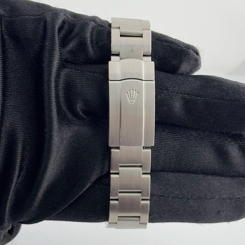 Rolex Oyster Perpetual Silver Dial on Oyster Ref 114200