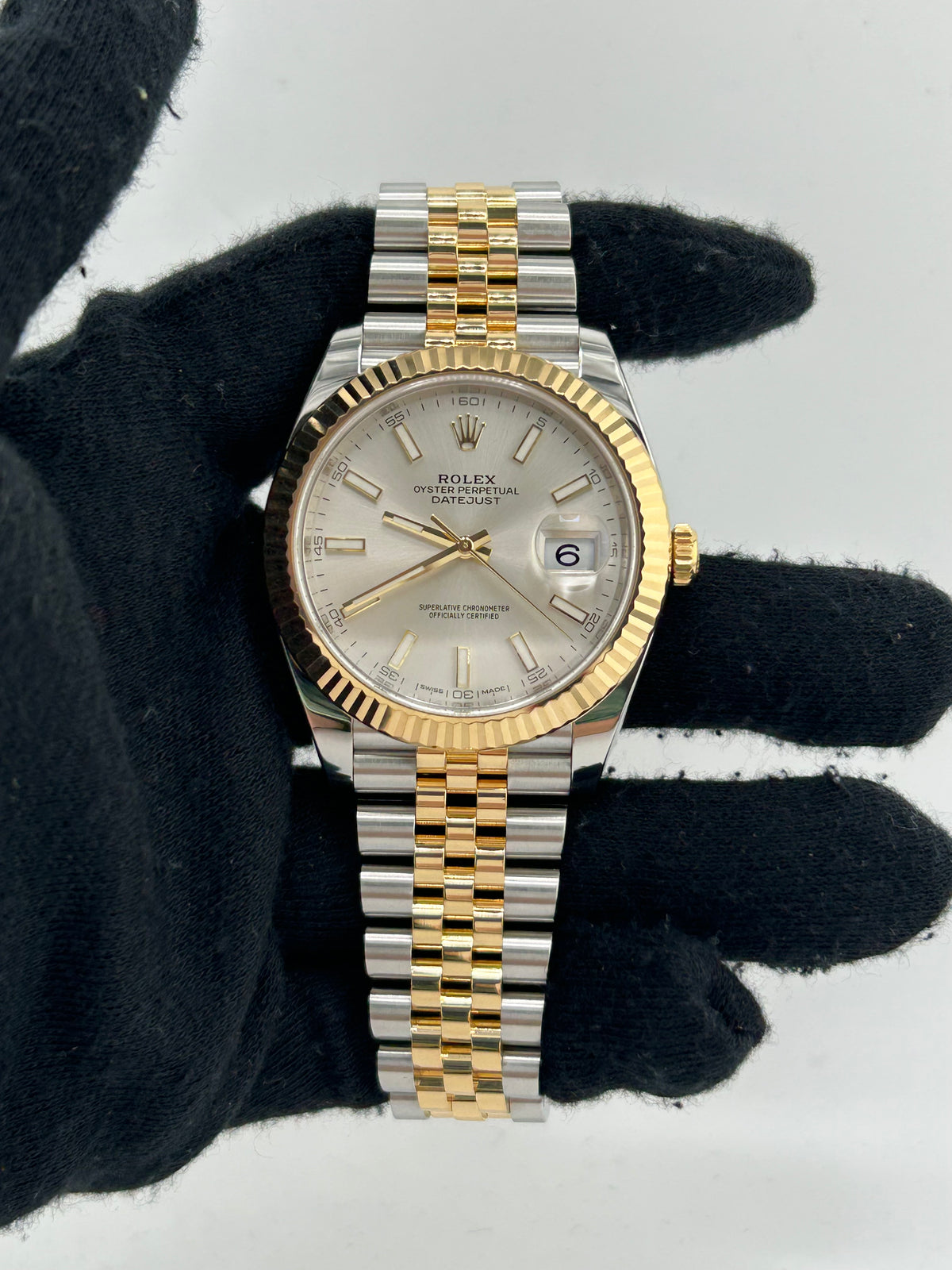 Rolex Datejust 41 Silver Index Dial on Jubilee Ref. 126333 Card 2018 — view 2