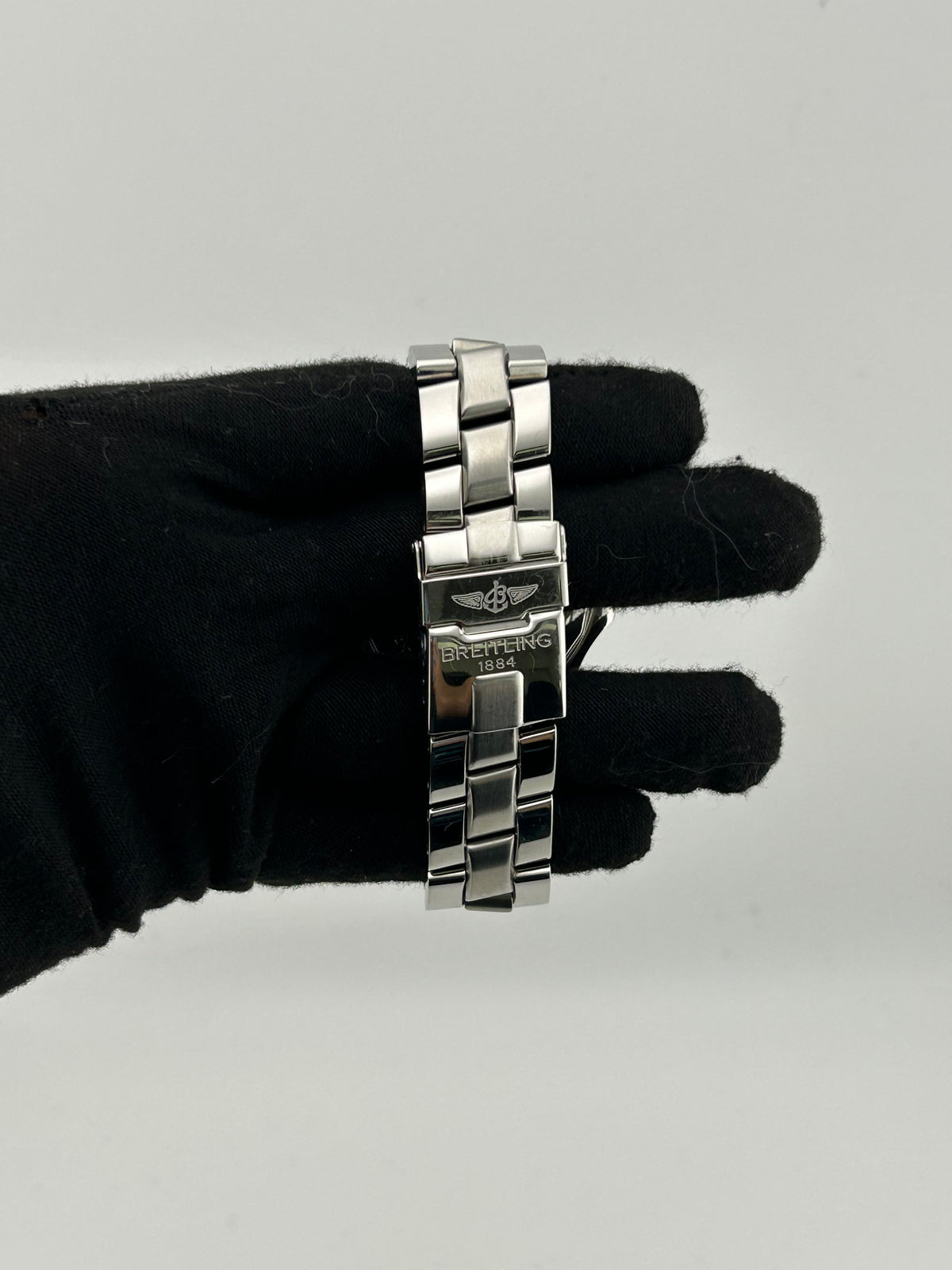Breitling Colt Black Arabic Dial on Stainless Steel Ref. A32350/A311B15PRS — view 3