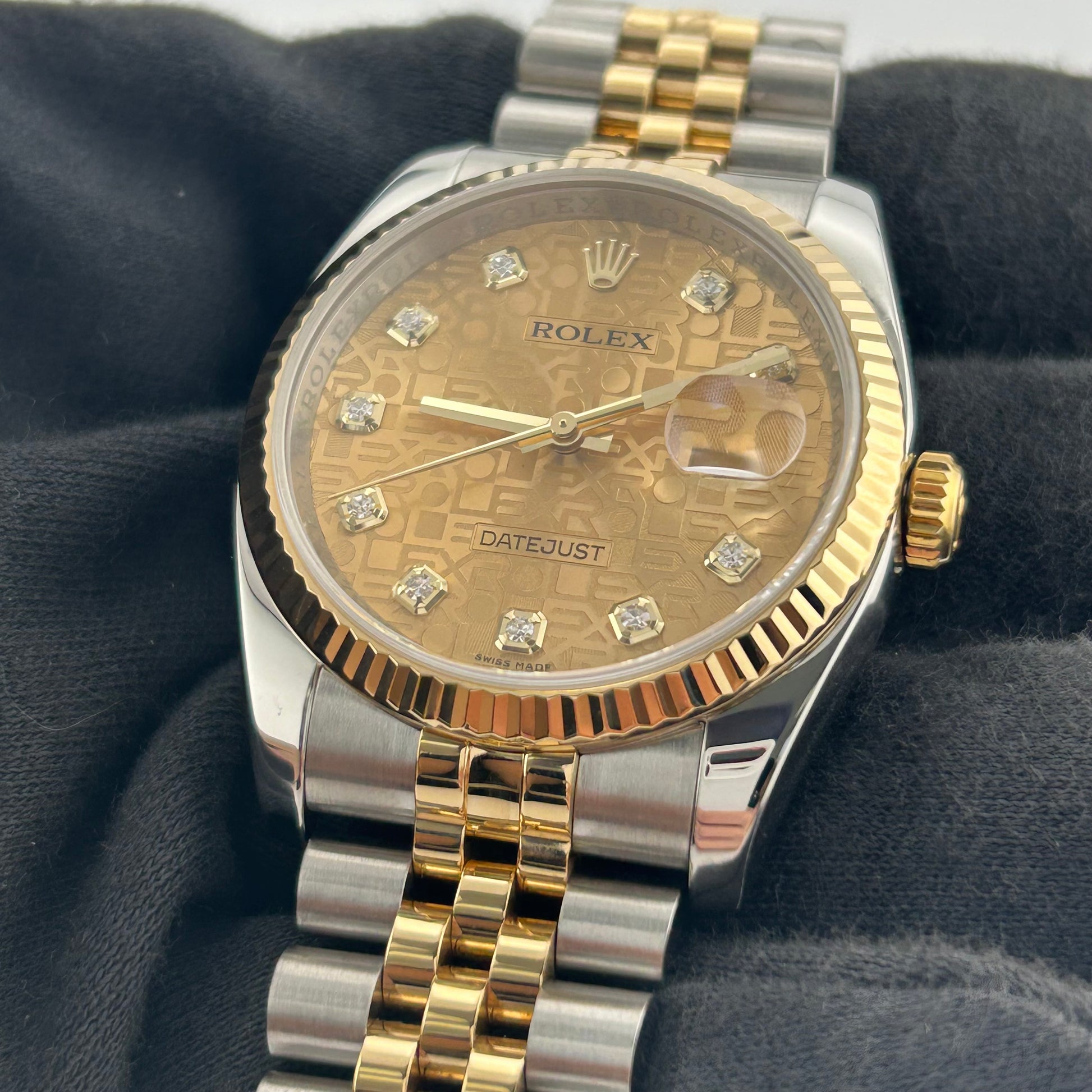 Rolex Datejust Champagne Anniversary Factory Diamond Dial Dial on D Link Jubilee Hidden Clasp Bracelet Ref. 116233G 2008 — view 3