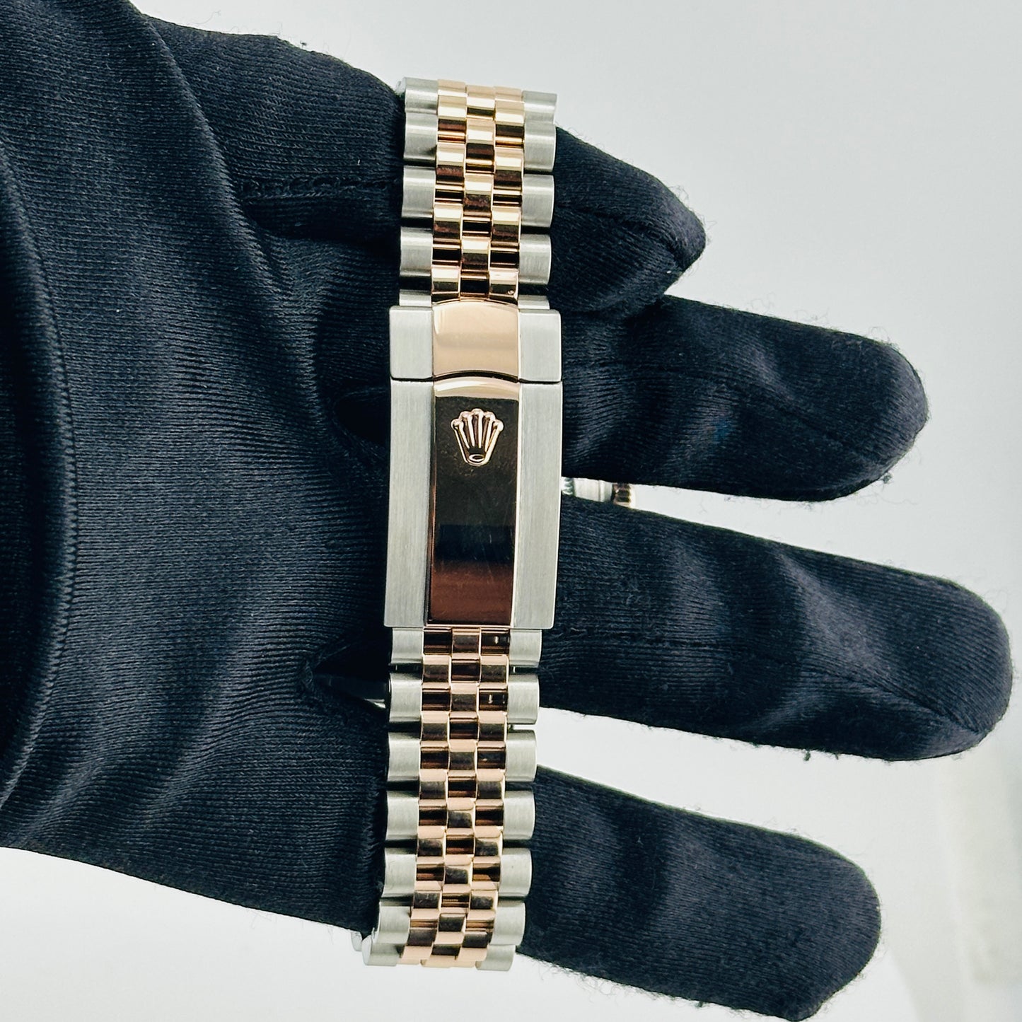 Rolex Datejust Sundust Dial on D Link Jubilee Bracelet Ref. 126331 Card 2017 — view 4