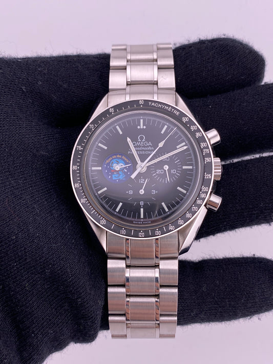 Omega Speedmaster Moonwatch "Snoopy" Black Snoopy Dial on Bracelet Ref. 3578.51.00 — view 2