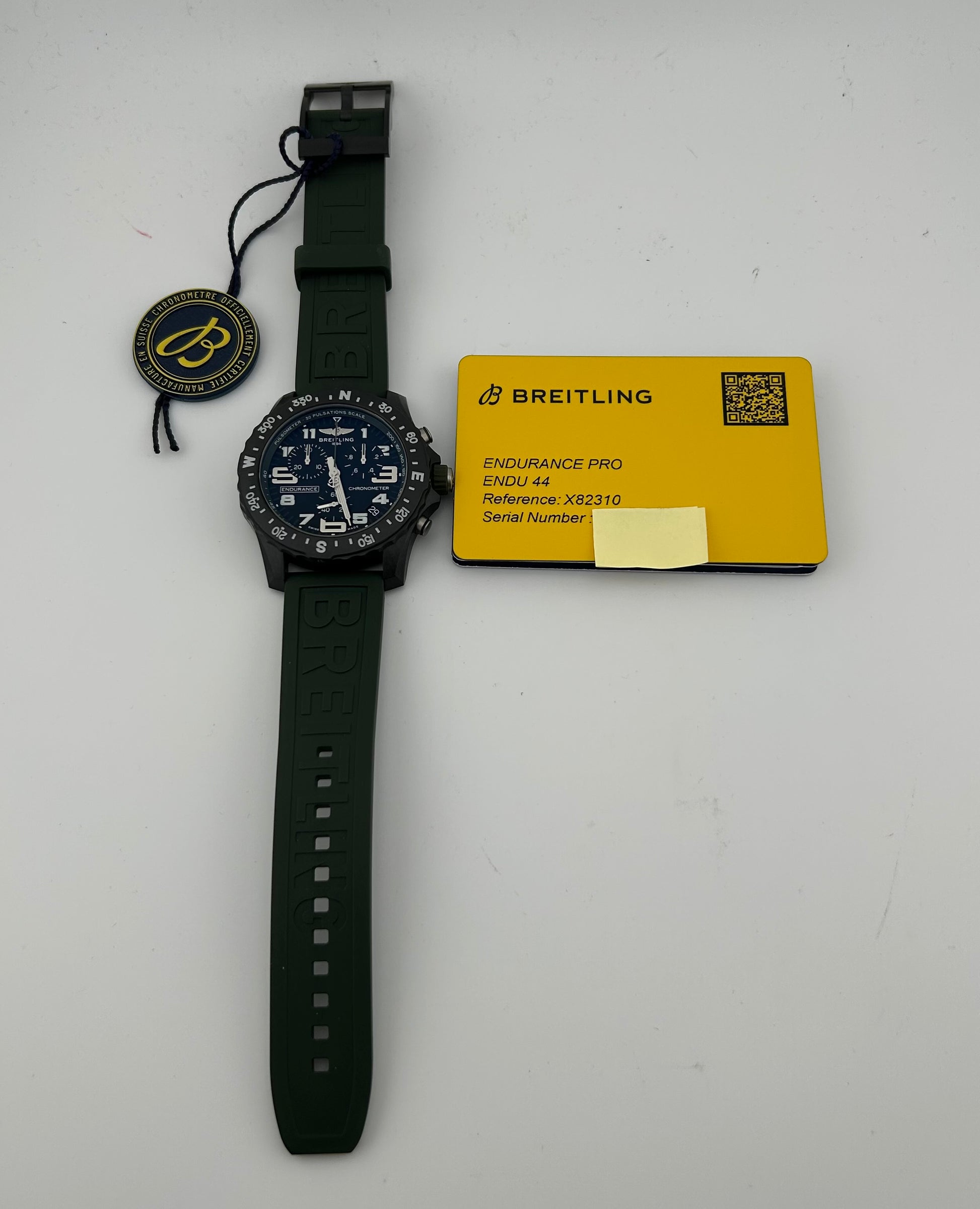 Breitling Endurance Pro Black Dial on Green Rubber Strap Ref. X82310D31B1S1 Complete 2026 — view 7