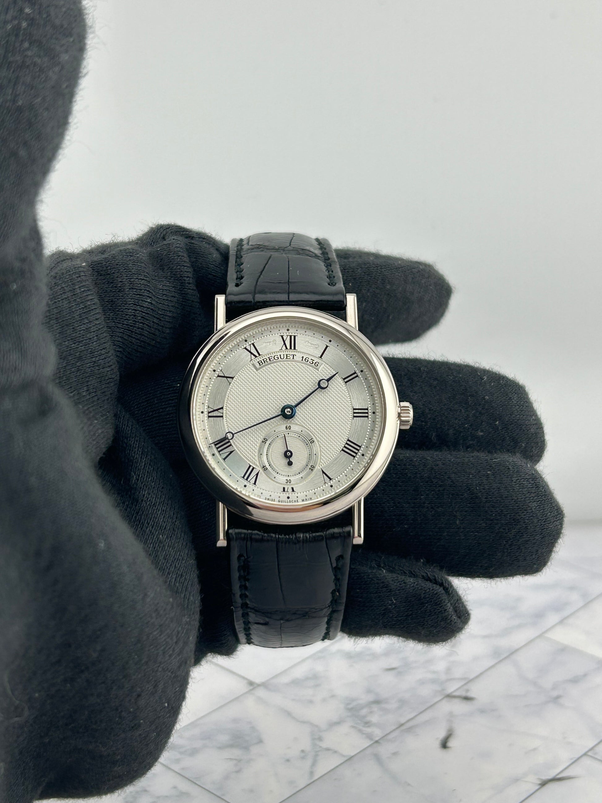 Breguet Men's Classic Silver Dial on Leather Ref. 3290BB/12/286