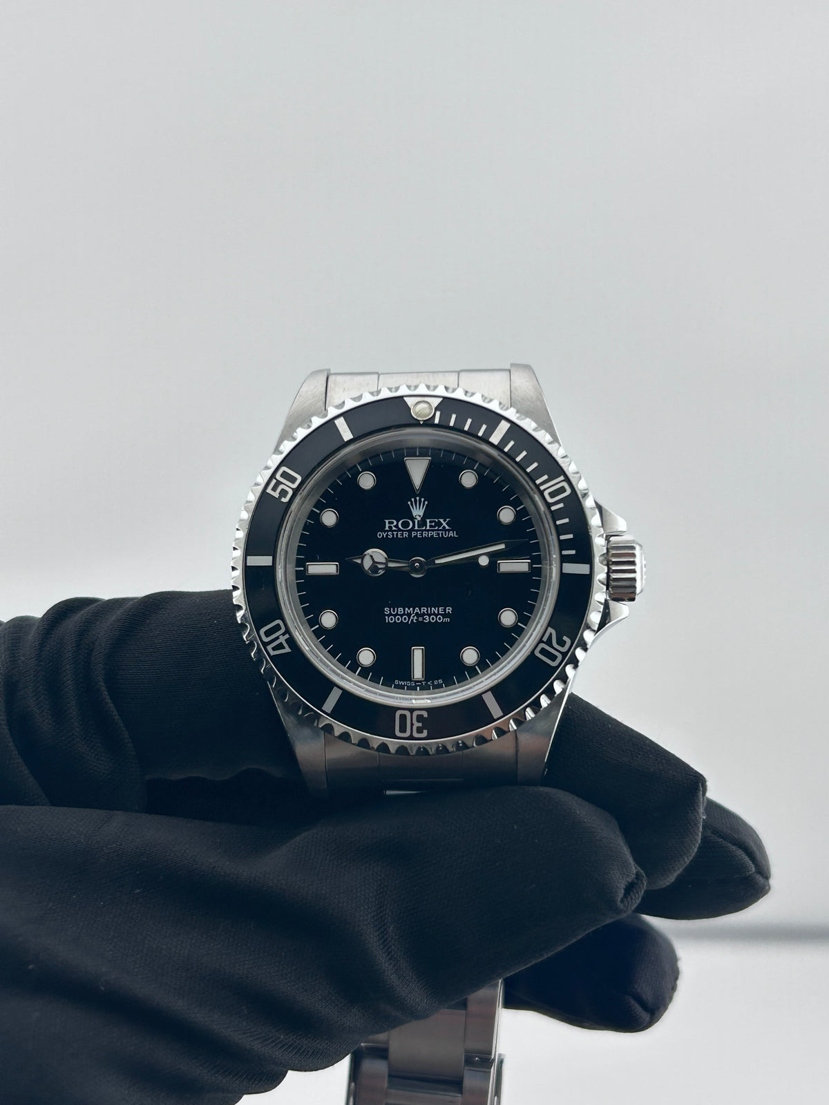 Rolex Submariner No Date Black Dial on Oyster Ref. 14060 Card — view 2