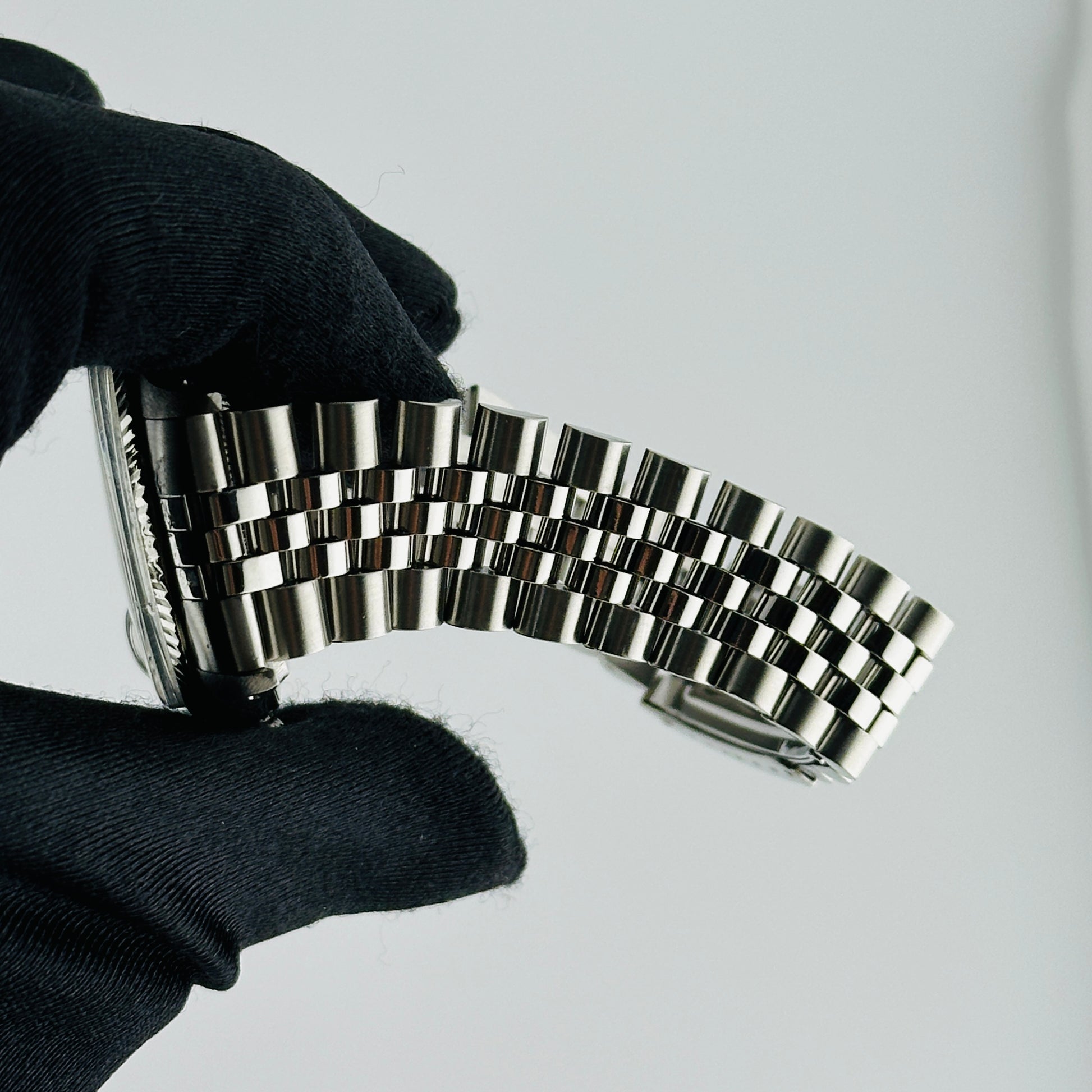 Rolex Datejust Silver Stick Dial on D Link Jubilee Ref. 16014 1979 — view 4
