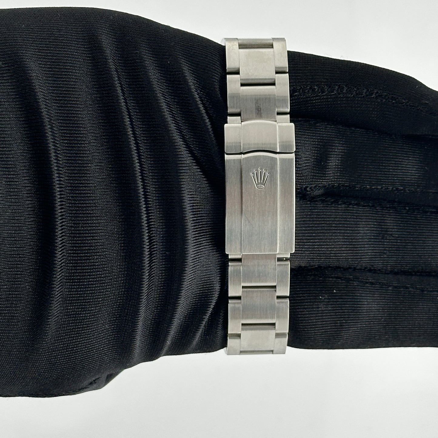 Rolex Oyster Perpetual Am Tiffany Stick Dial on Oyster Bracelet Ref. 116000 Card 2014 — view 3