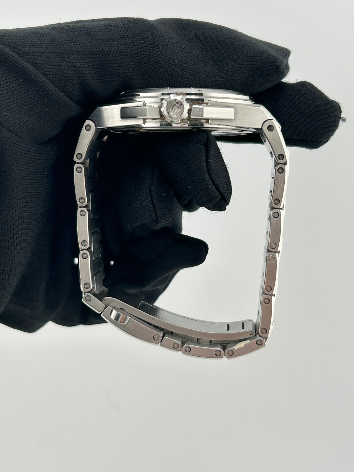 Iwc Ingenieur Silver Dial on Stainless Steel Bracelet Ref. IW323904 Complete 2013 — view 6