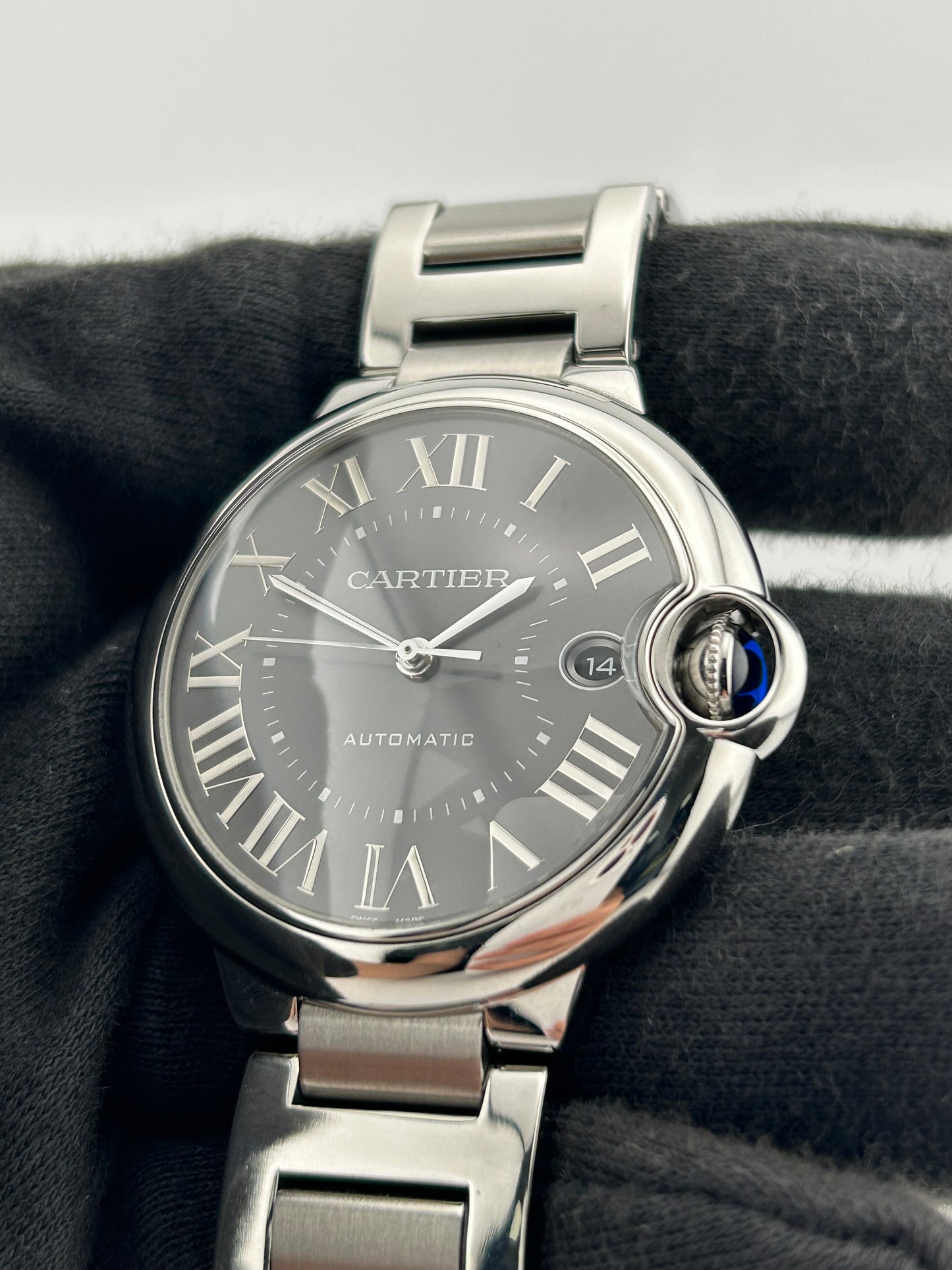 Cartier Ballon Bleu de Cartier Gray Roman Numerals Dial on Stainless Steel Bracelet Ref. WSBB0060 Card 2023 — view 3