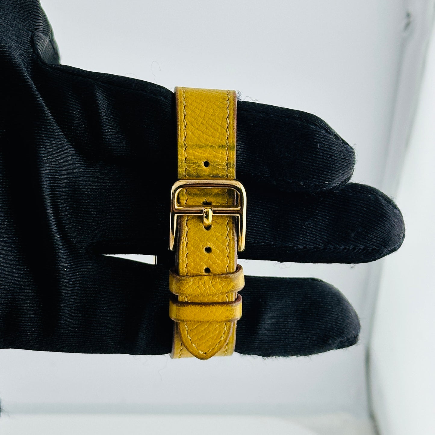 Hermes H White Dial on Leather Ref. HH1.201 — view 3