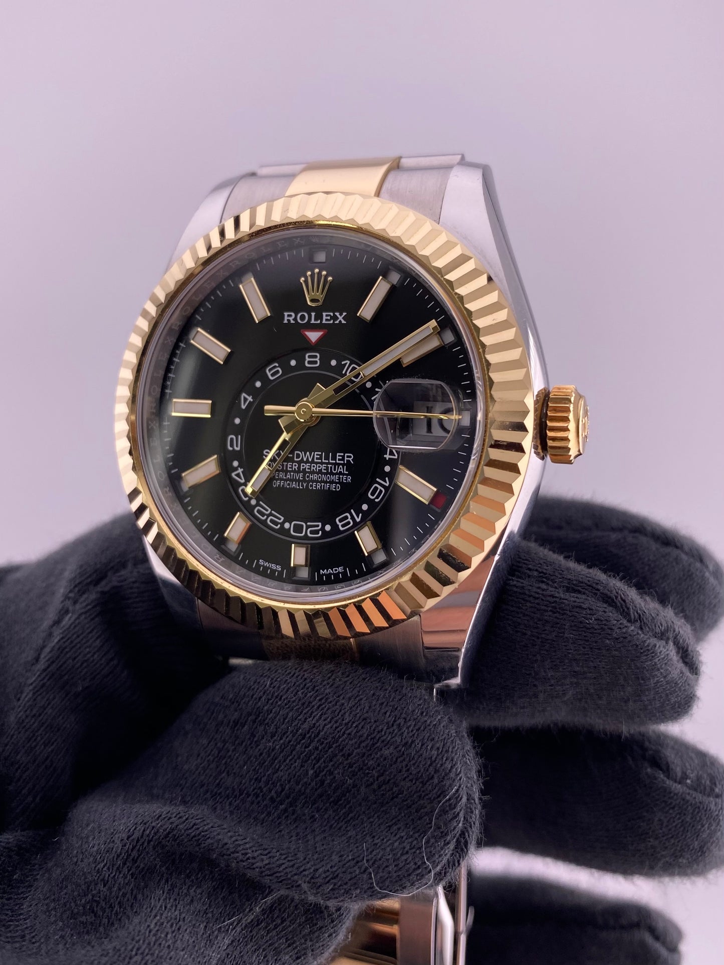 Rolex SkyDweller Black Dial on Oyster Ref. 326933 Card 2023 — view 3