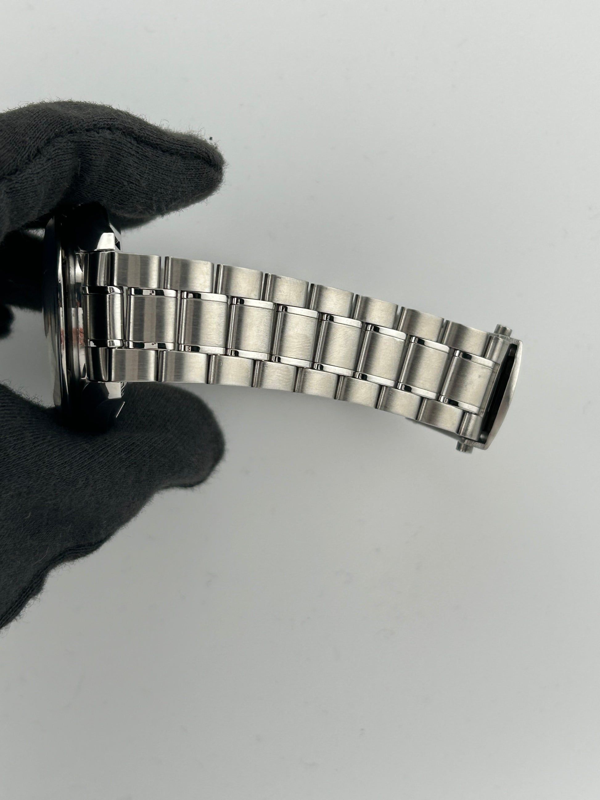 Omega Speedmaster Moon to Mars Black Dial on Stainless Steel Bracelet Ref. 3577.50 — view 5