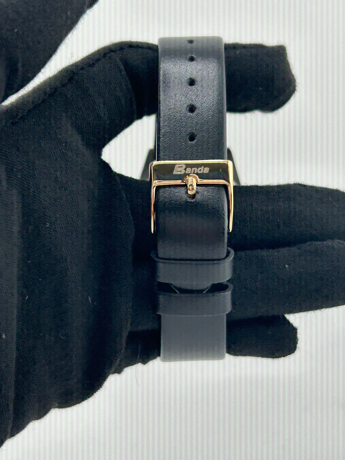 Rolex Datejust 36 Champagne Diamond Dial on Generic Black Leather Strap Ref. 16013 1987 — view 4