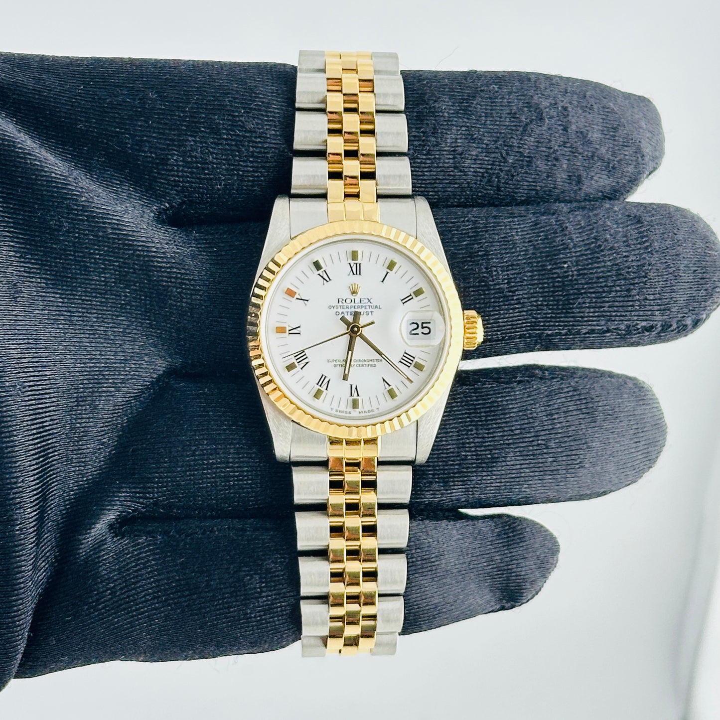 Rolex Datejust White Roman Dial on D Link Jubilee Bracelet Ref. 68273 1988 — view 2