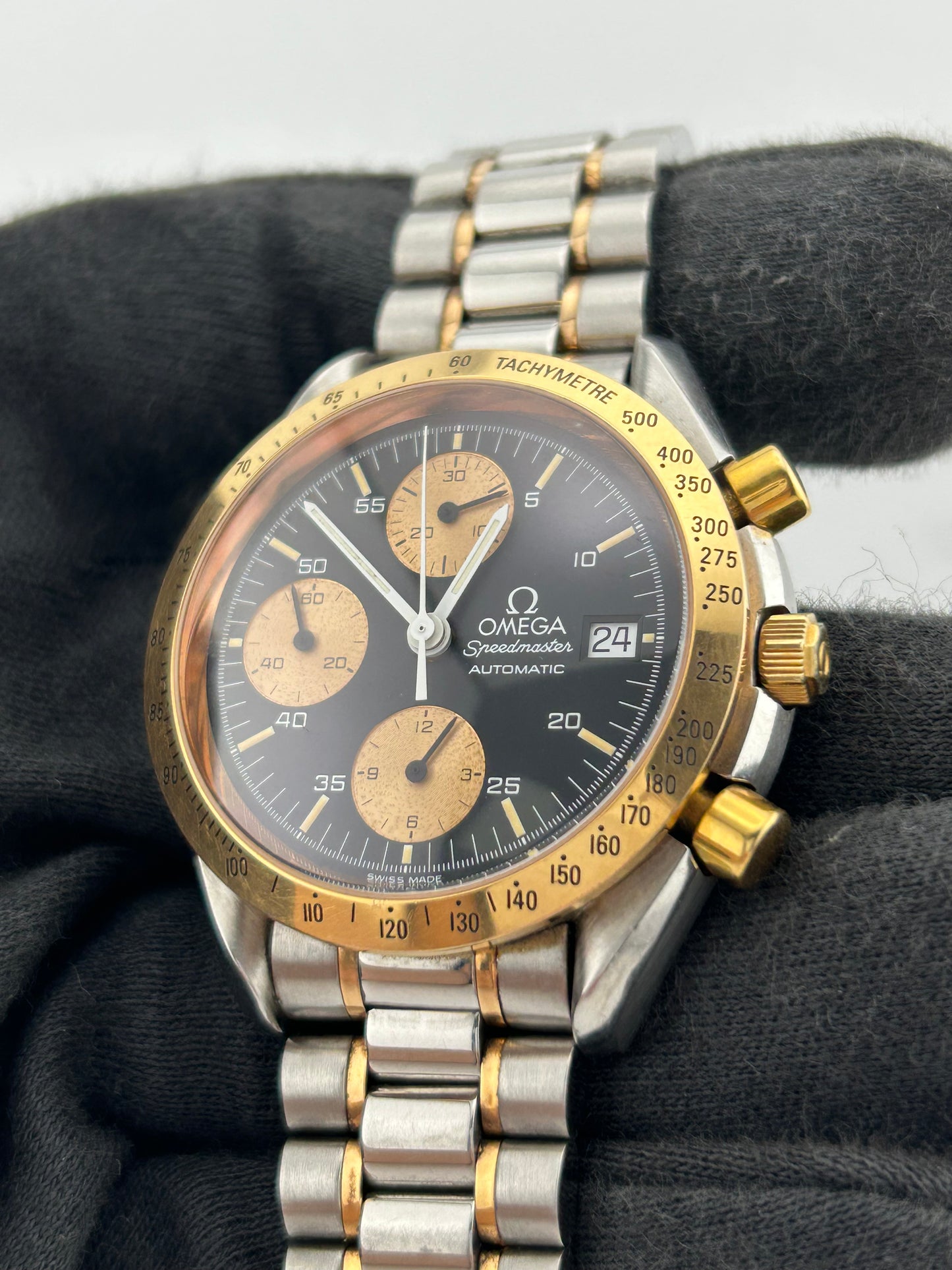 Omega Speedmaster Black Dial on 2 Tone Rose Gold & Stainless Steel Bracelet Ref. 3316.50 — view 3