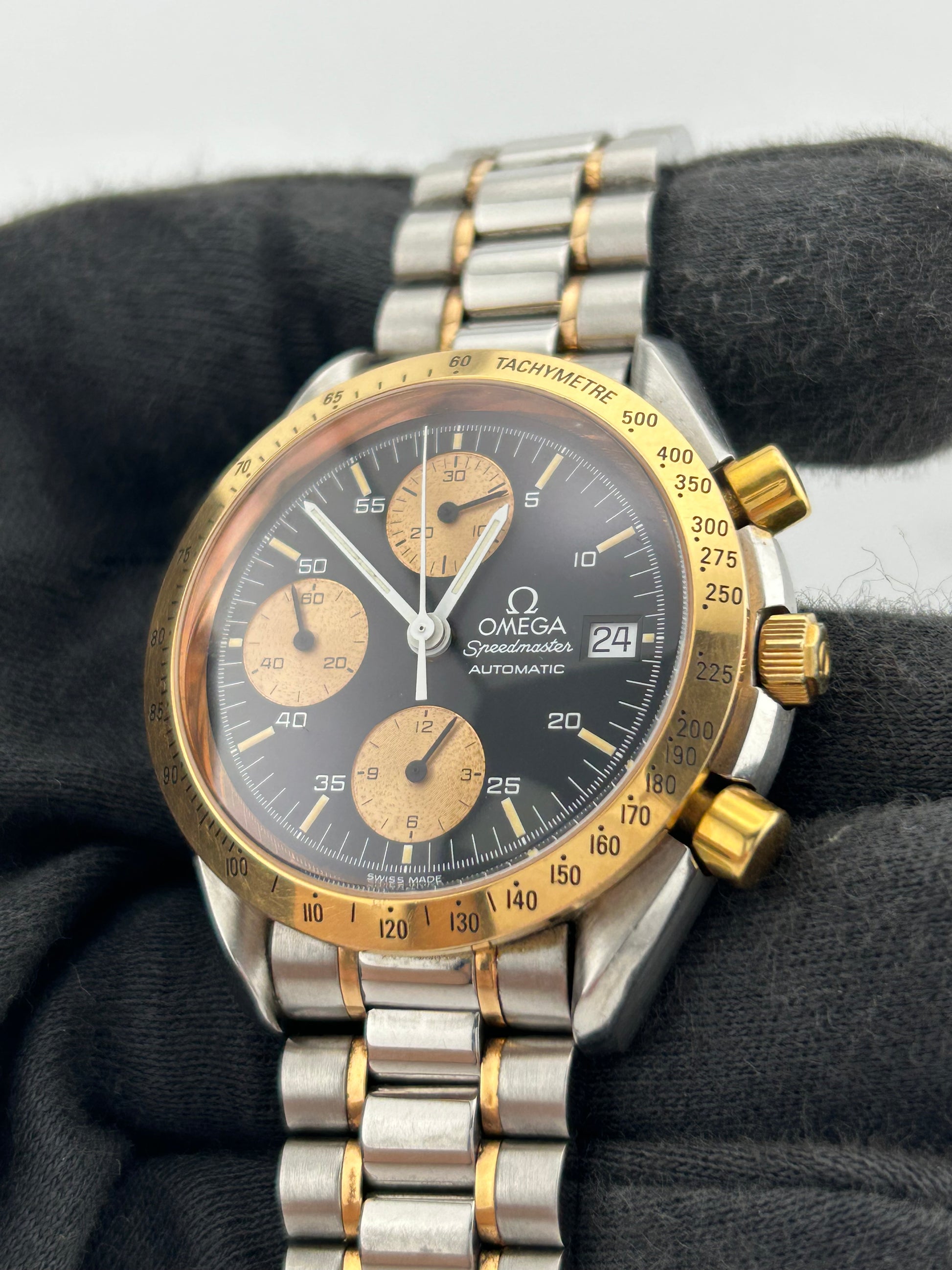 Omega Speedmaster Black Dial on 2 Tone Rose Gold & Stainless Steel Bracelet Ref. 3316.50 — view 3