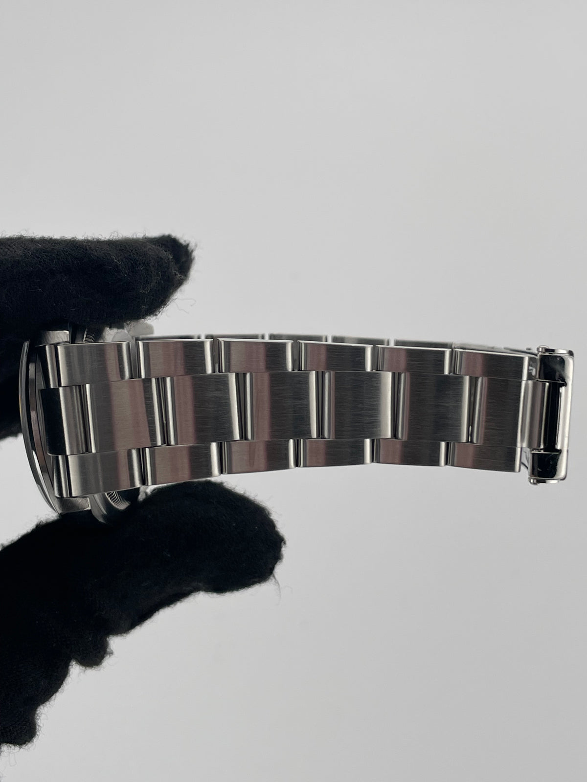 Rolex Explorer Black Dial on Oyster Steel Bracelet Ref. 114270 Papers Open Date — view 5
