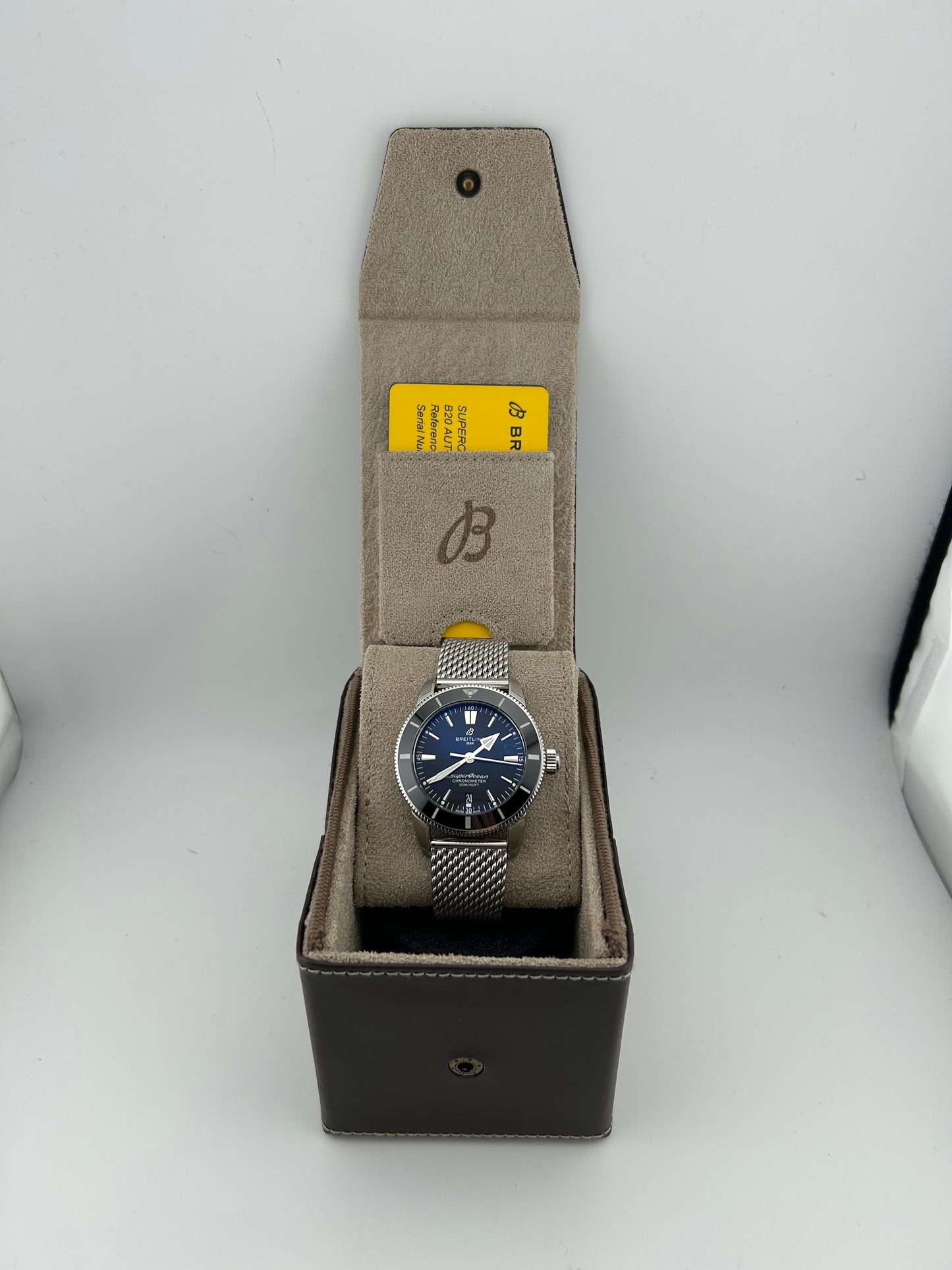 Breitling Superocean H√©ritage II B20 Automatic Black Dial on Bracelet Ref. AB2030121B1A1 Complete 2026 — view 8