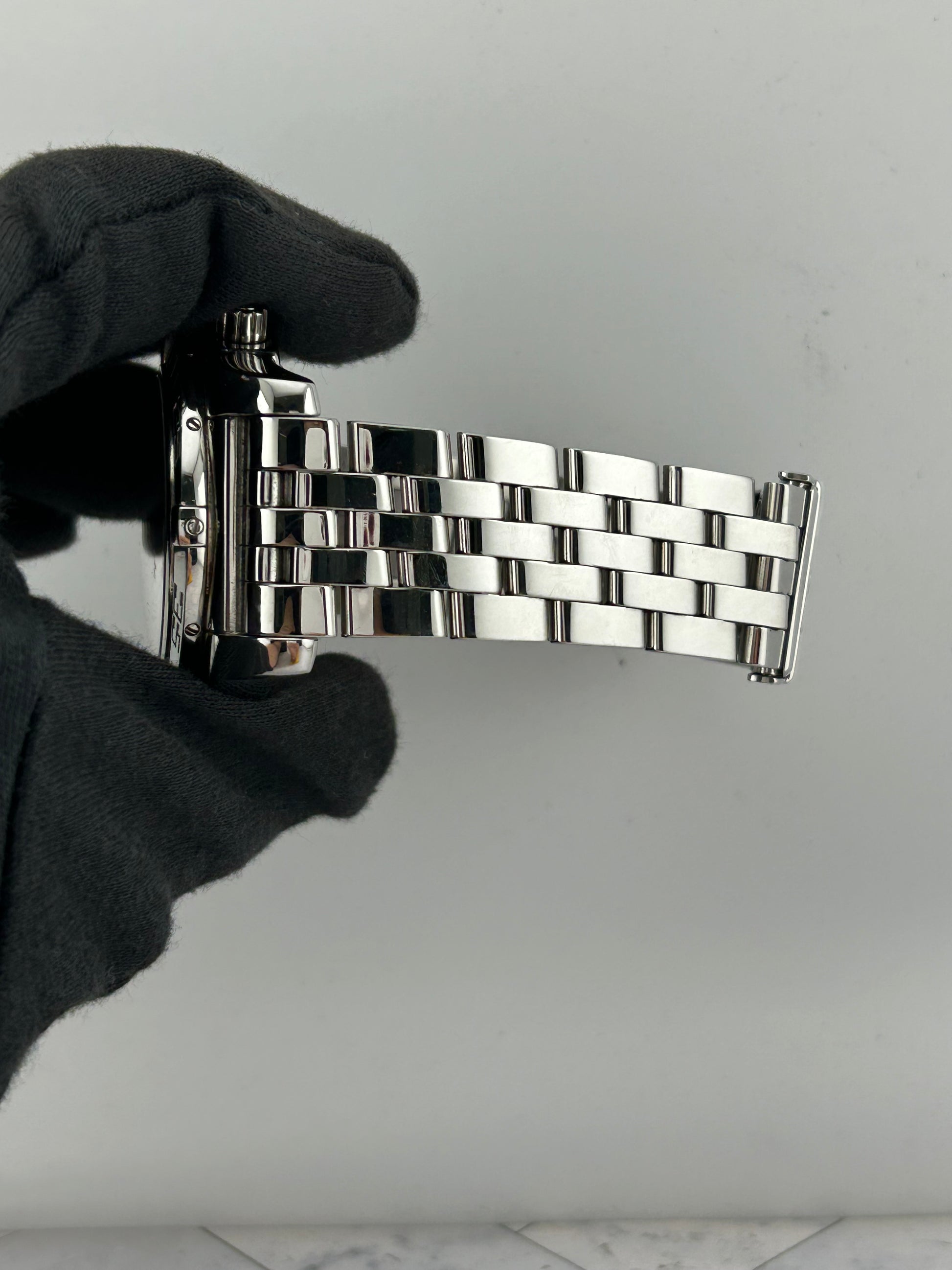 Breitling Chronomat Black Dial on Stainless Steel Bracelet Ref. A011B56PA Papers 2012 — view 4