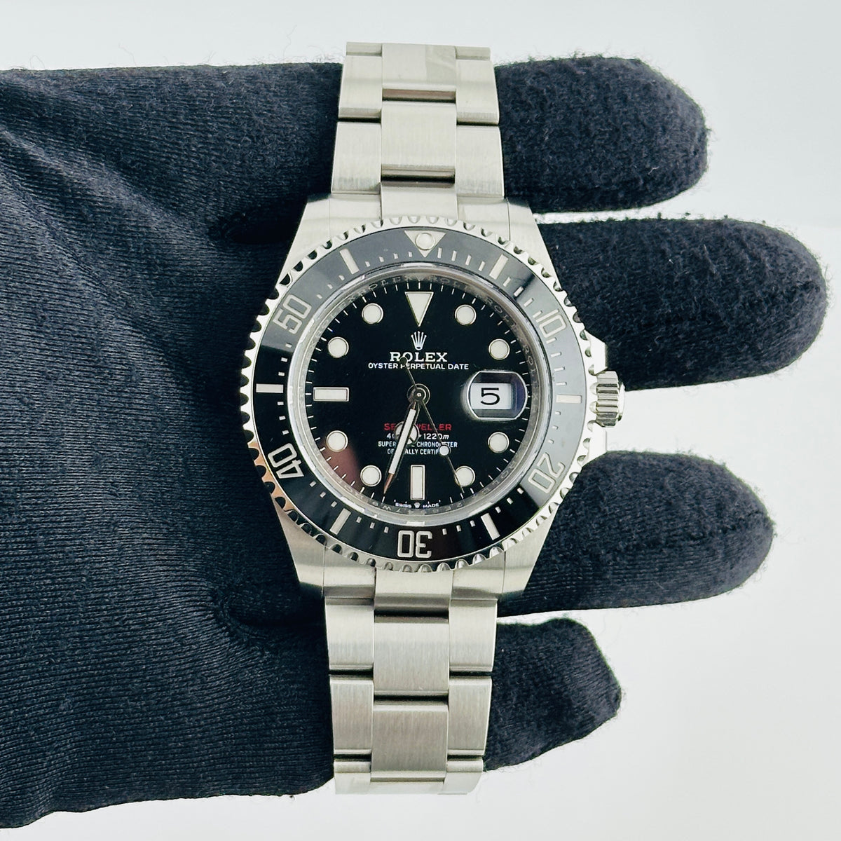 Rolex Sea-Dweller Black Dial on Oyster Bracelet Ref. 126600 Card 2019 — view 3