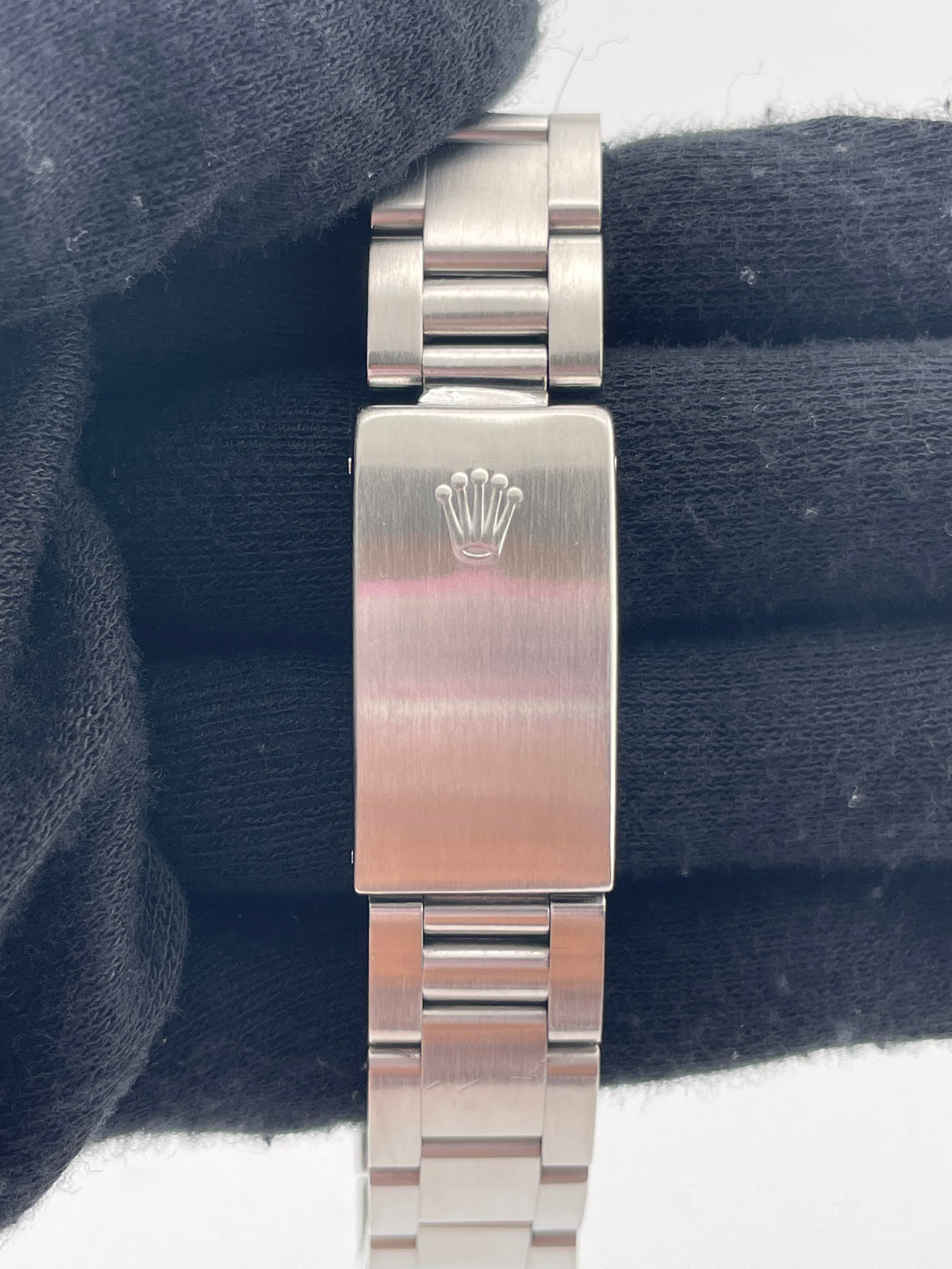 Rolex Oyster Perpetual Date Silver Stick Dial on Oyster Bracelet Ref. 15210 1991 — view 4