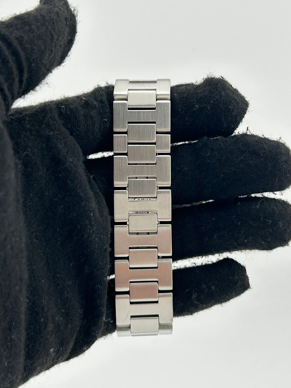 Cartier Pasha C Grey Dial on Stainless Steel Bracelet Ref. W31023M7 — view 4