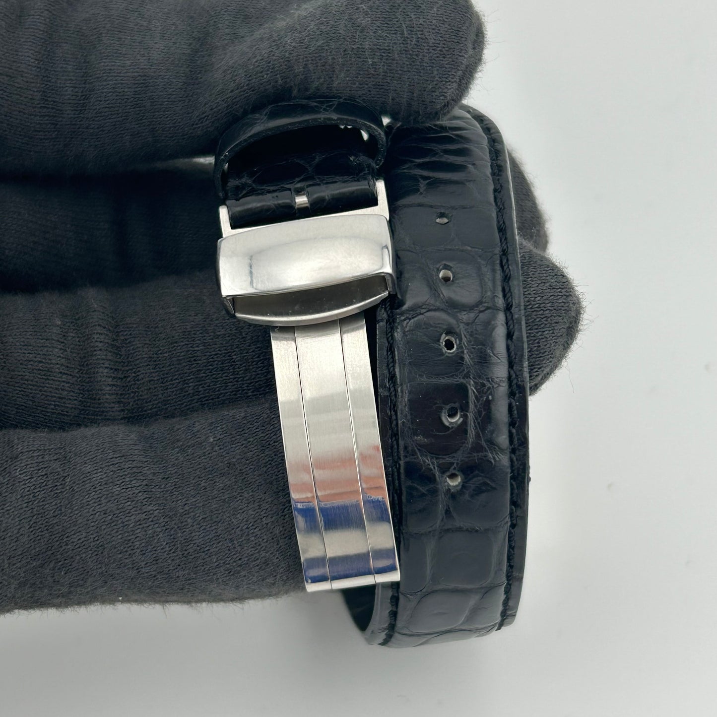 Jaeger Le Coultre Master Control Silver Dial on Leather Ref. 140.840.872B Papers 1995 — view 4