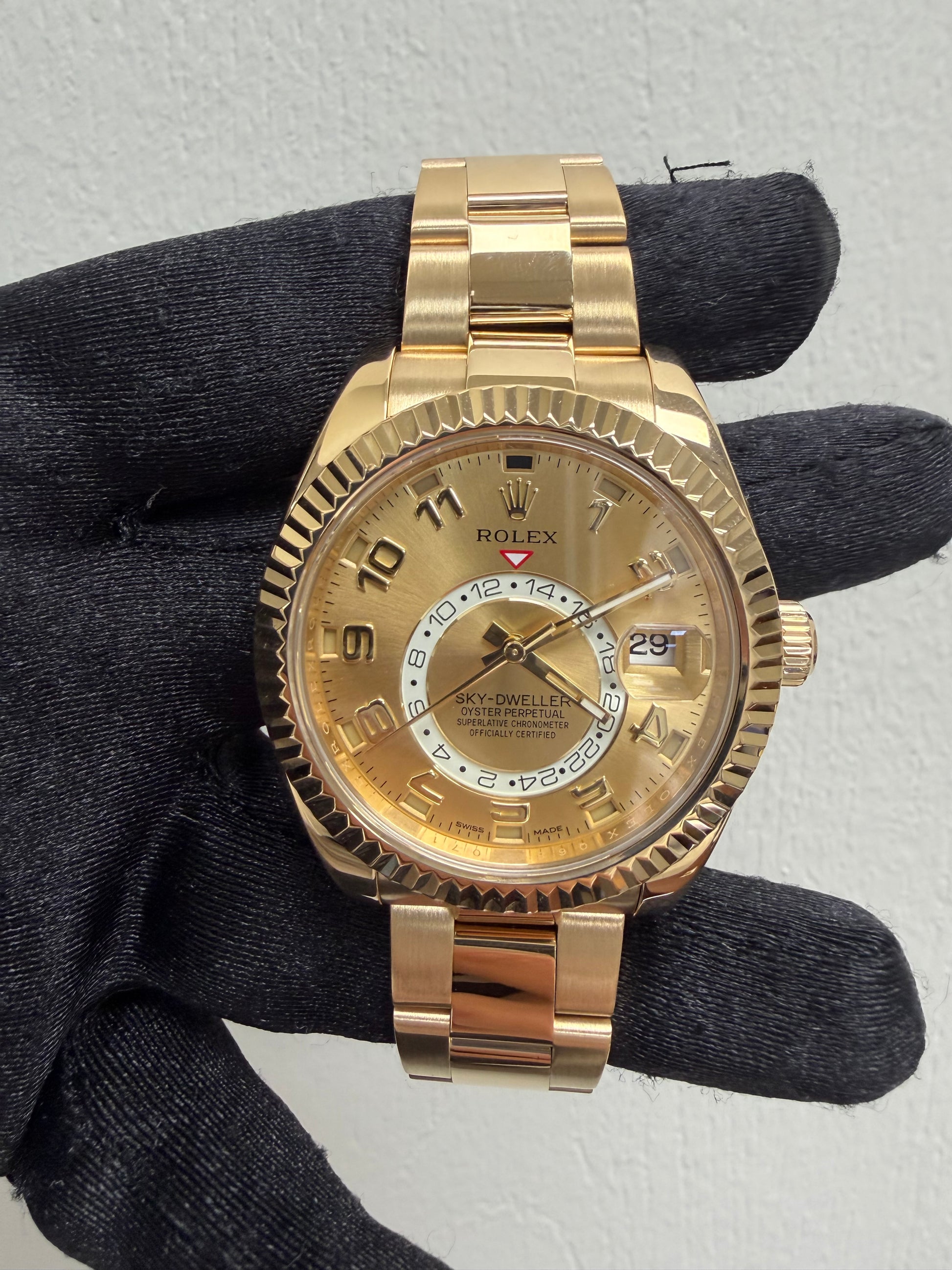 Rolex Sky Dweller Champagne Sunray Arabic Dial on Oyster Bracelet Ref. 326938 Card 2018 — view 2