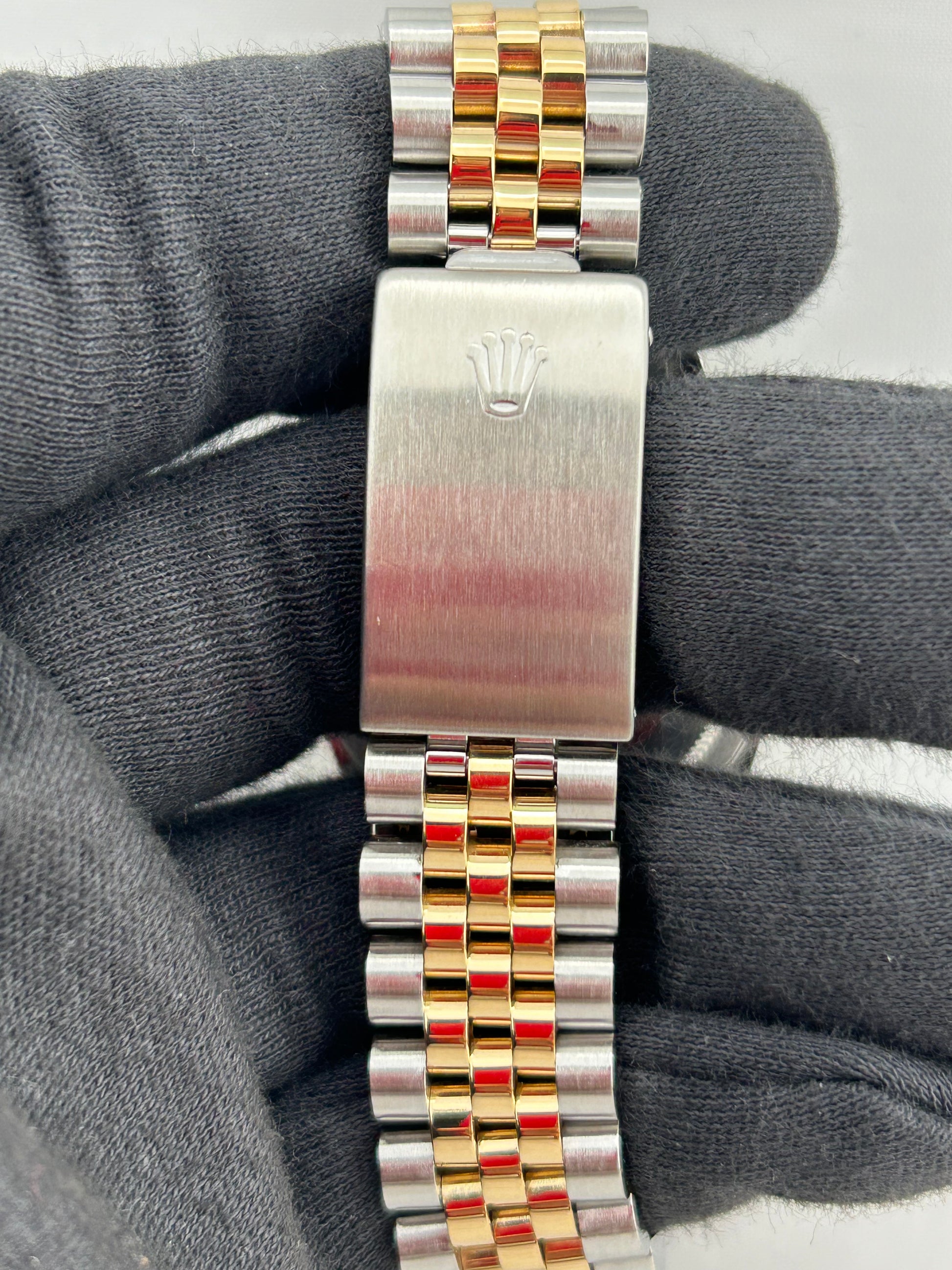 Rolex Datejust Champagne Stick Dial on D Link Jubilee Ref. 16233 Papers 1990 — view 4