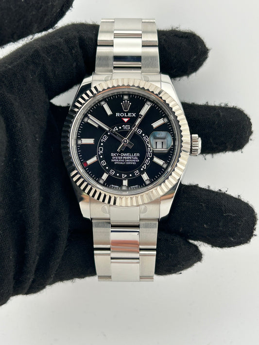 Rolex SkyDweller Black Index Dial on Oyster Steel Bracelet Ref. 326934 Card 2023 — view 2