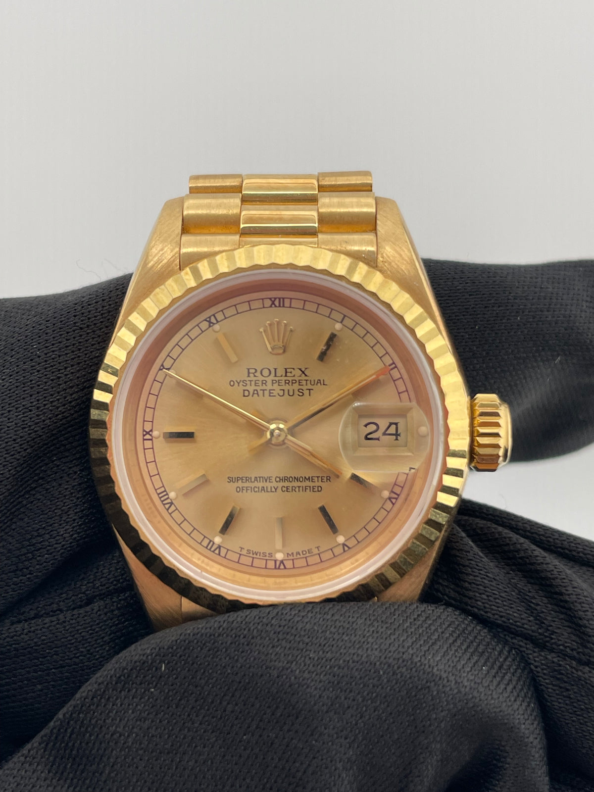 Rolex Datejust Lady Champagne Stick Dial on President Bracelet Ref. 69178 Papers 1990 — view 3