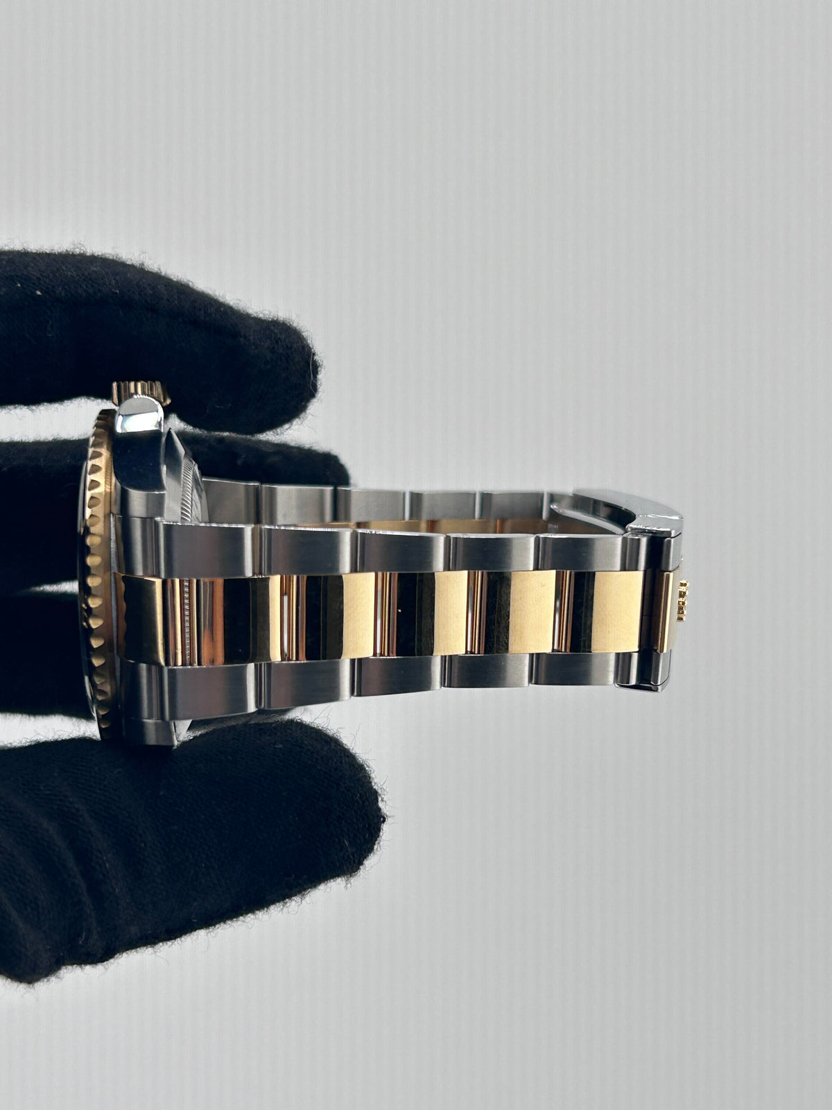 Rolex Submariner Black Dial on Oyster Ref. 126613LN Card 2021 — view 5