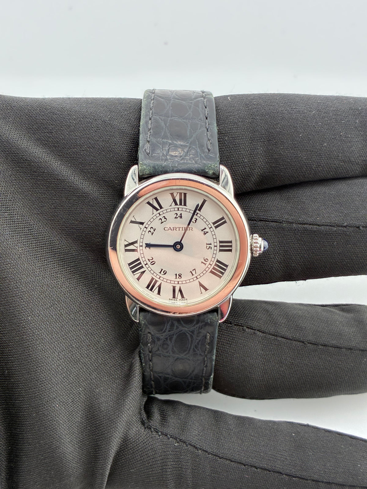 Cartier Ronde Solo de Cartier White Roman Numerals Dial on Black Leather Strap Ref. W6700155 Papers 2017 — view 3