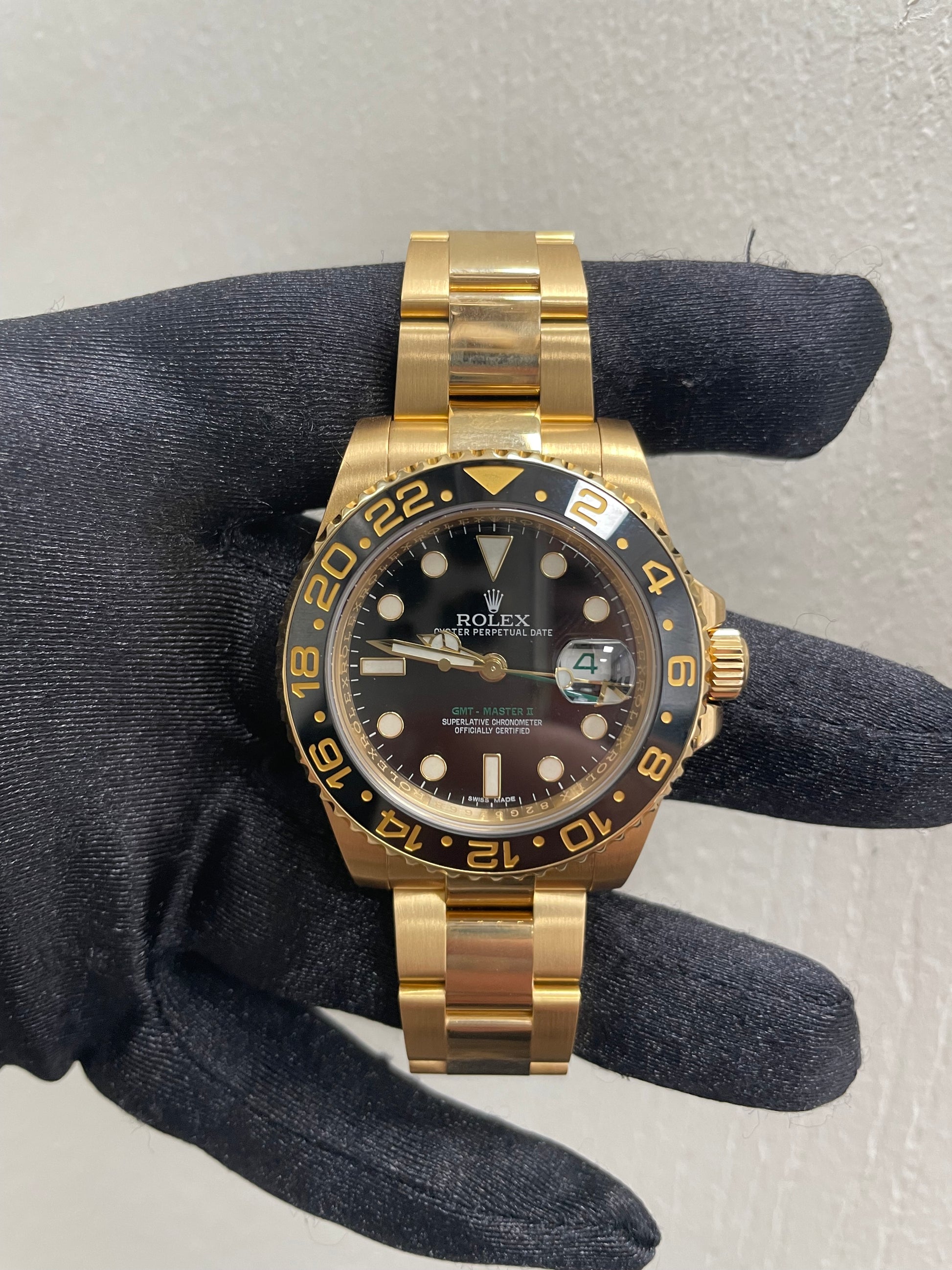Rolex GMT-Master II Black Dial on Oyster Ref. 116718LN Card 2016 — view 2