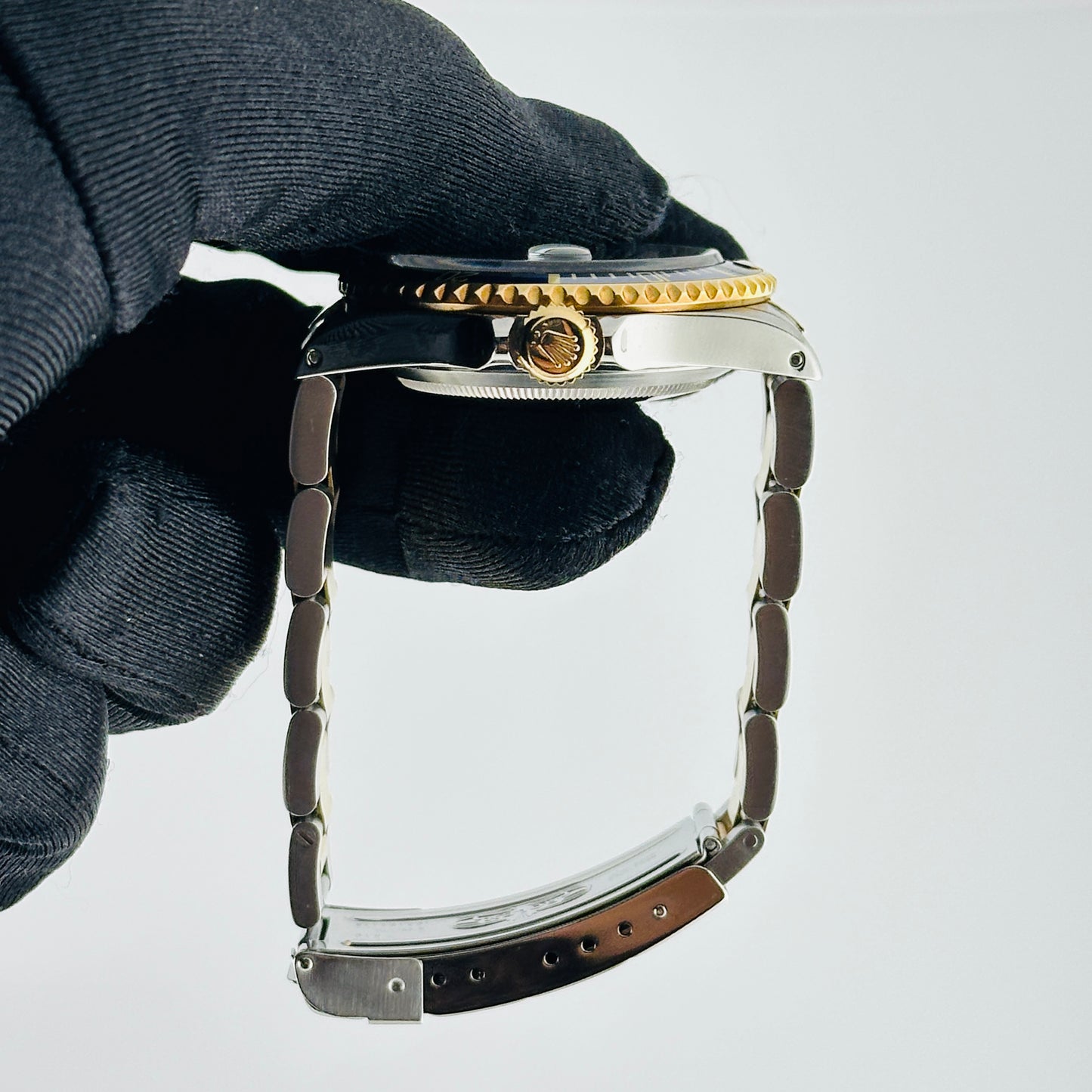 Rolex Submariner Blue Dial on Oyster Ref. 16613 Papers 1993 — view 6