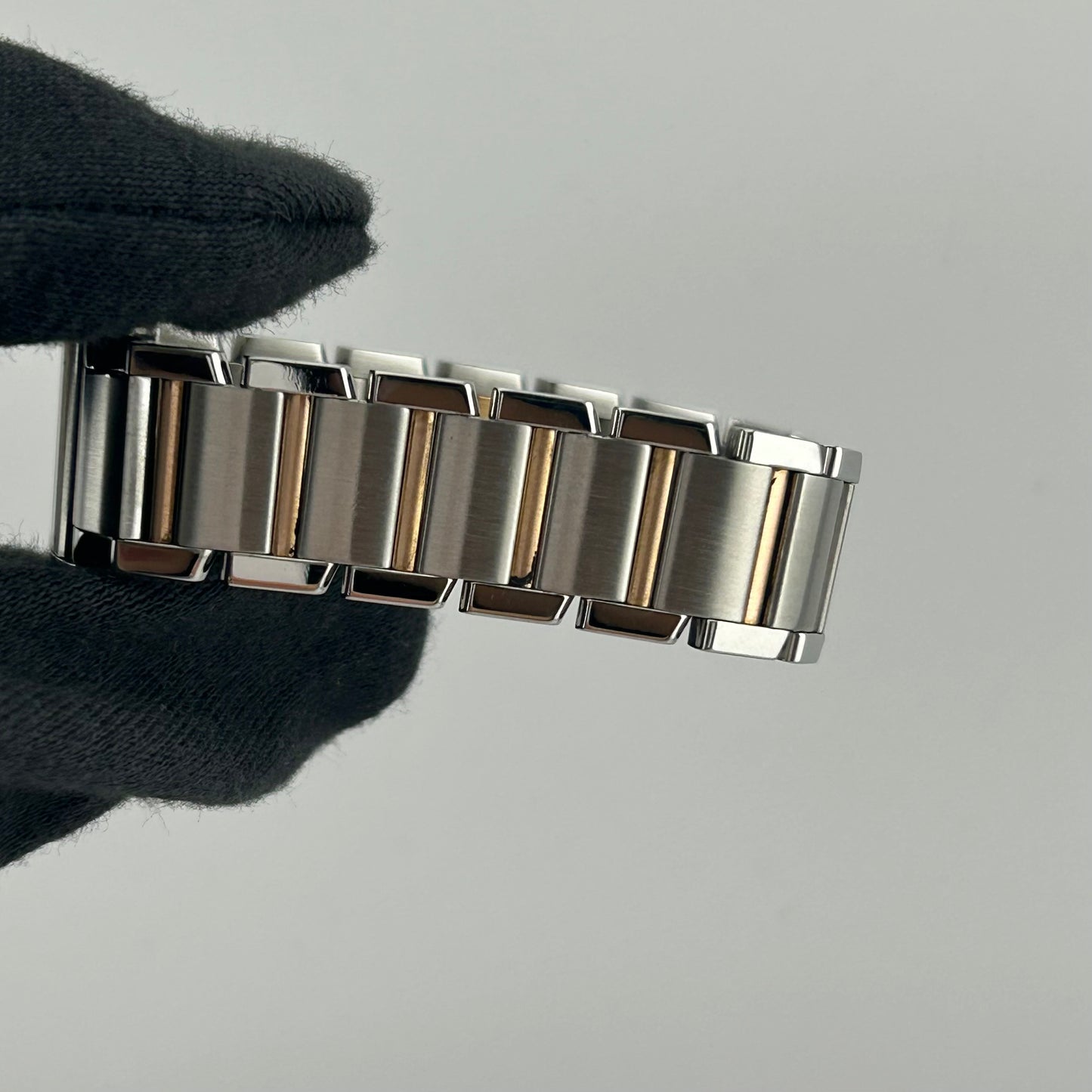 Cartier Tank Francaise Pink Mop / Roman Numerals Dial on 2 Tone Ref. 2384/W51027Q4 — view 4