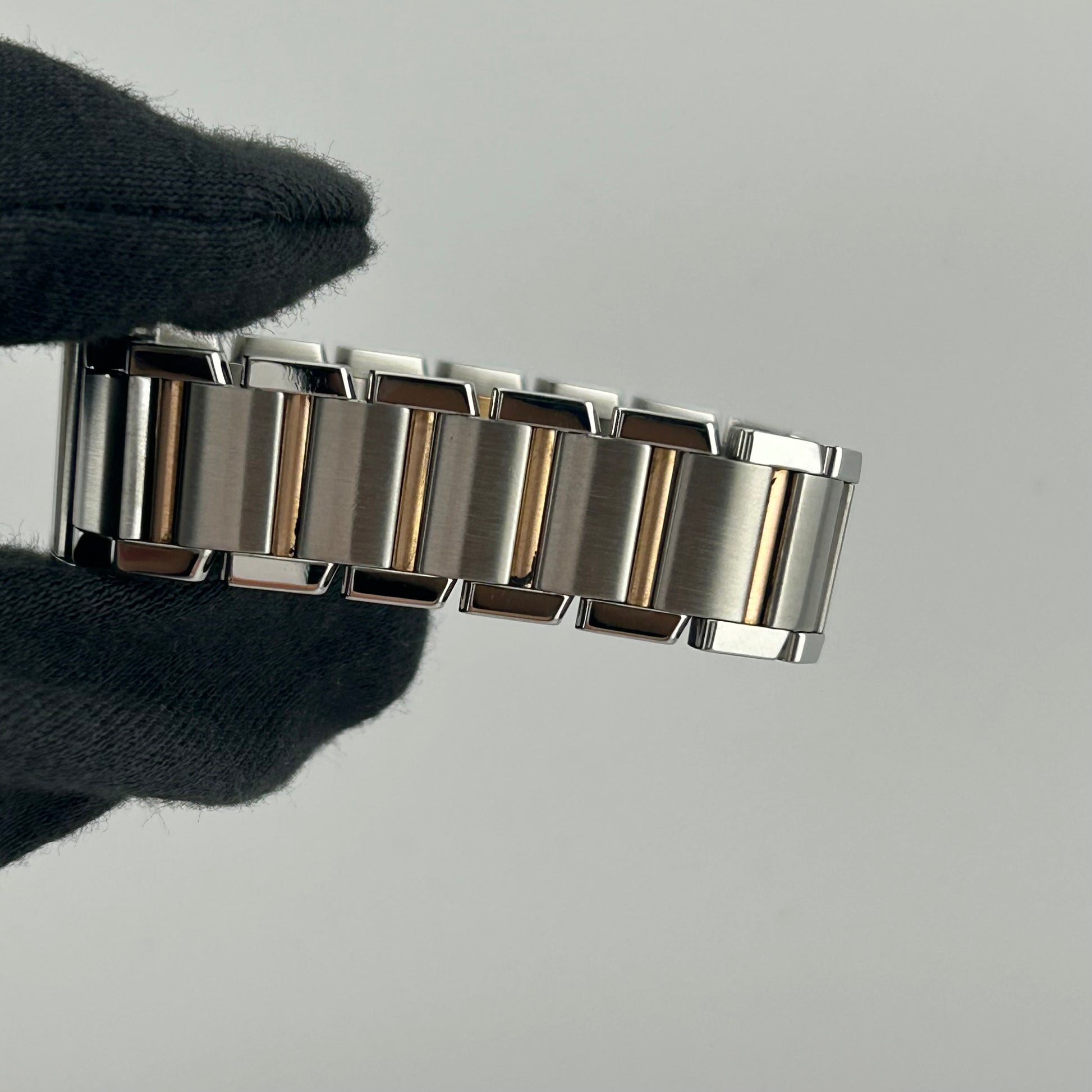 Cartier Tank Francaise Pink Mop / Roman Numerals Dial on 2 Tone Ref. 2384/W51027Q4 — view 4