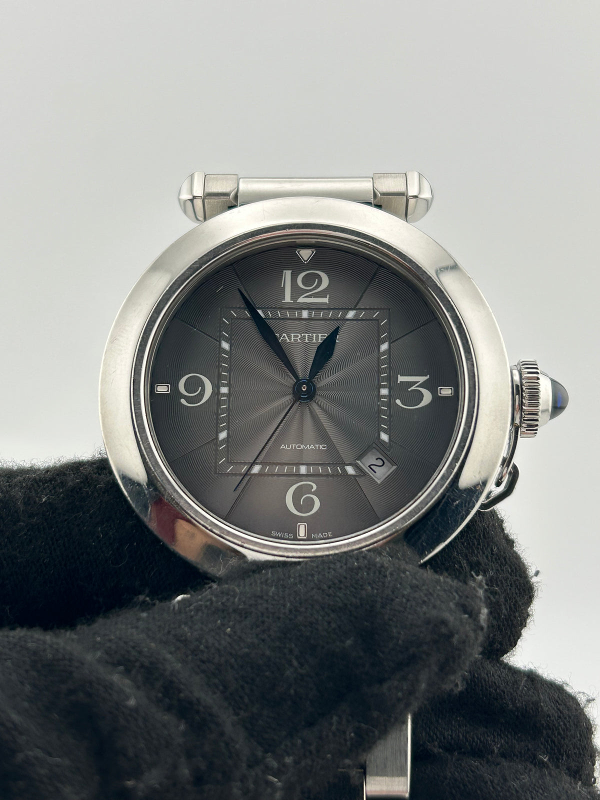 Cartier Pasha de Cartier 41 Anthracite Dial on Stainless Steel Bracelet Ref. WSPA0026 Complete 2022 — view 3