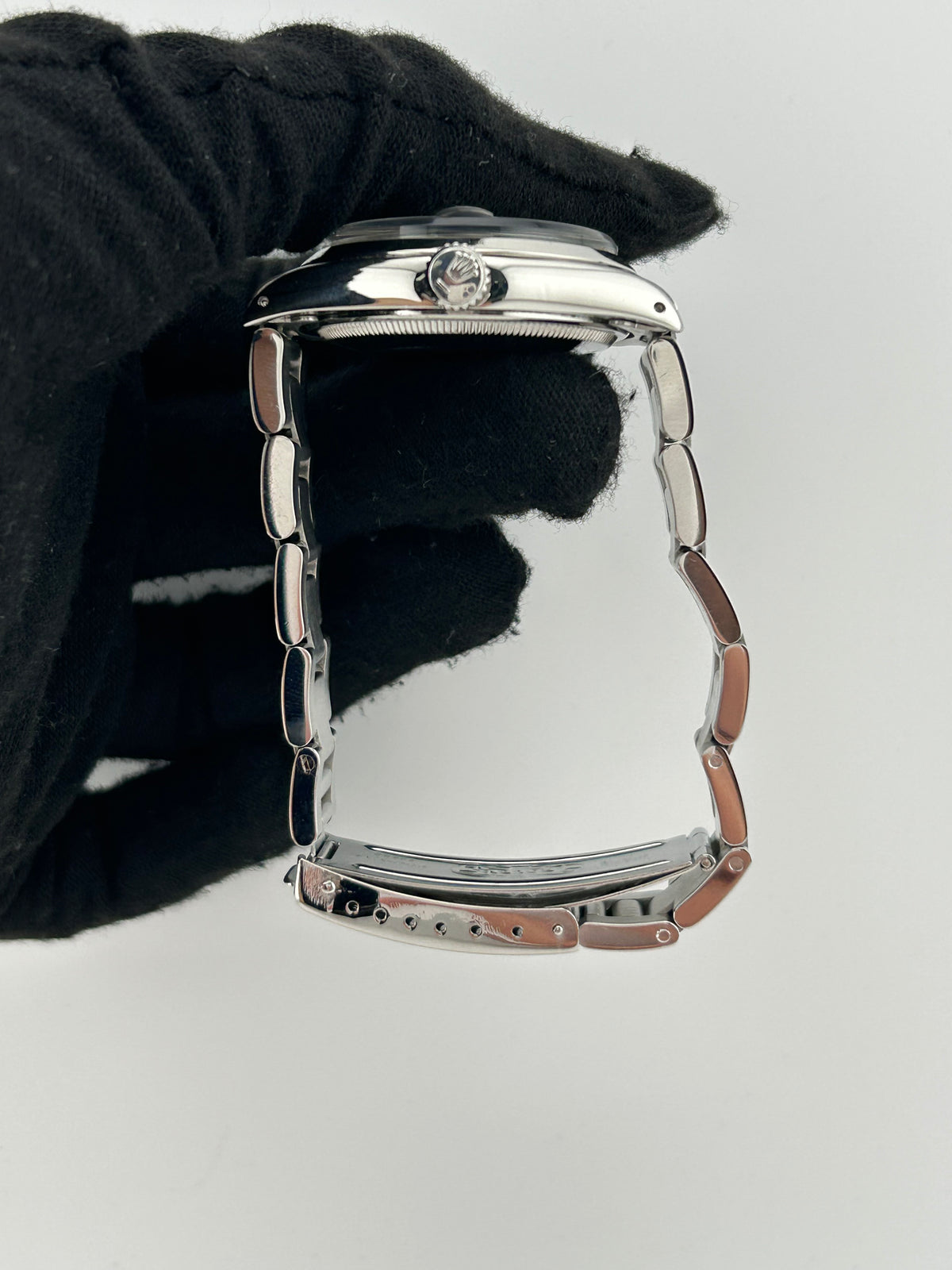 Rolex Oyster Perpetual Date Silver Index Dial on Oyster Steel Bracelet Ref. 1500 1965 — view 5