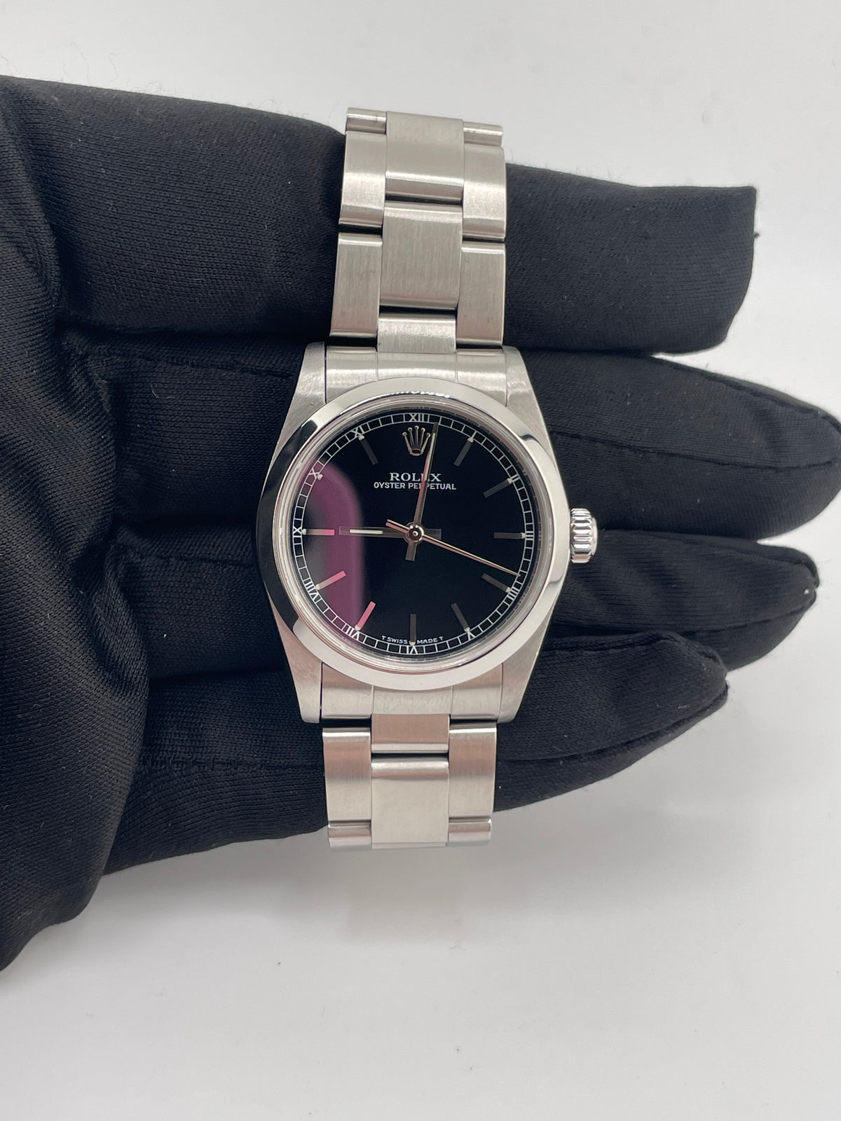 Rolex Oyster Perpetual Black Stick Dial on Oyster Steel Bracelet Ref. 77080 1999 — view 3