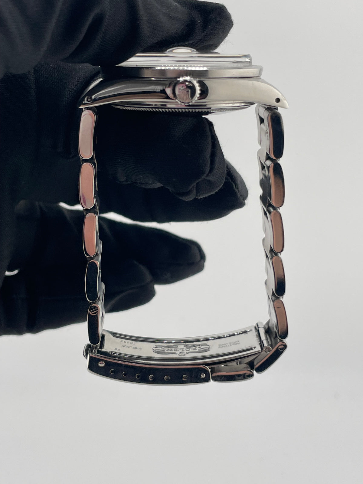 Rolex Oyster Perpetual Date Silver Stick Dial on Oyster Bracelet Ref. 15000 1981 — view 6