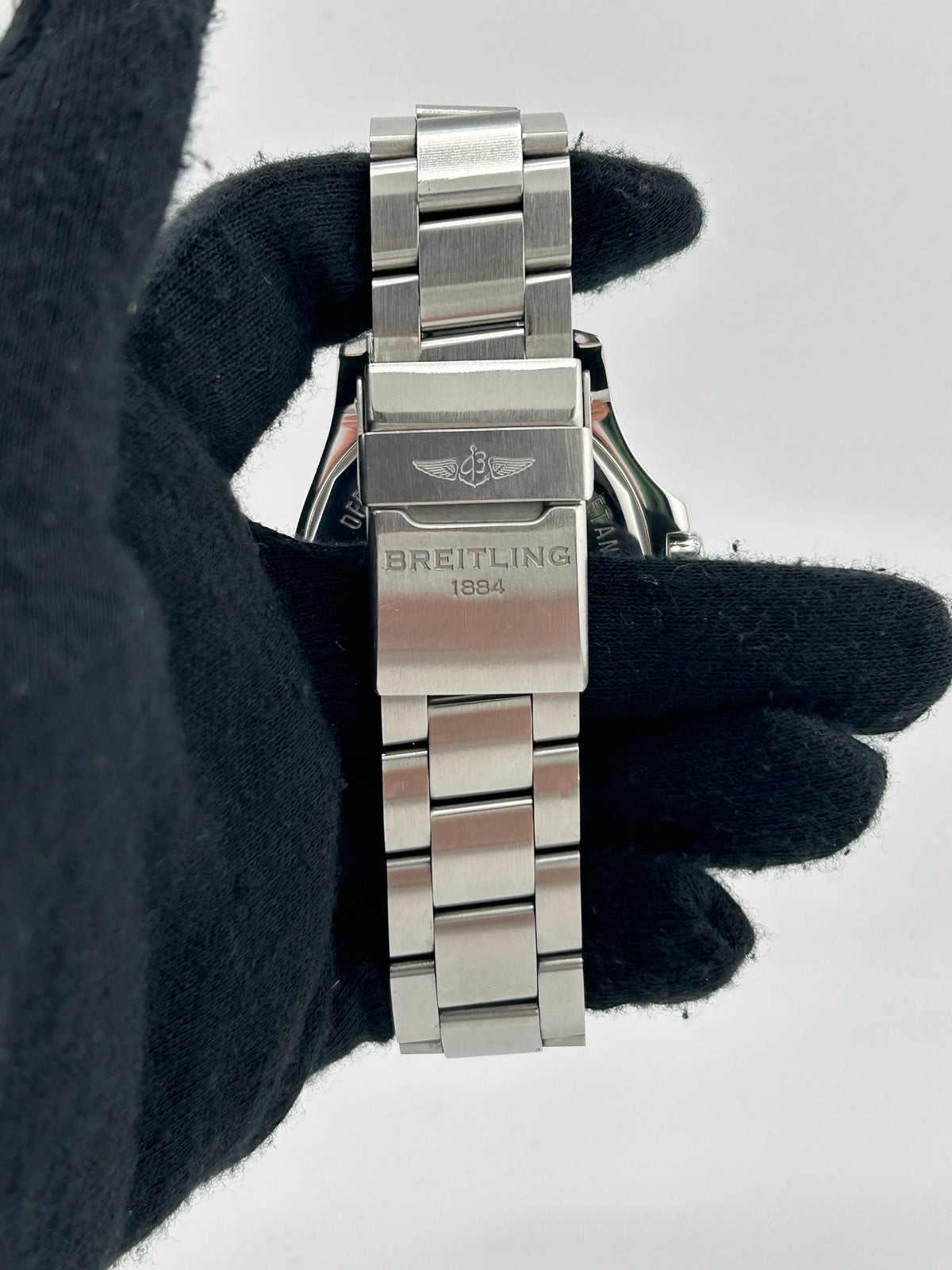 Breitling Breilting Colt Blue Dial on Stainless Steel Bracelet Ref. A74388 — view 3