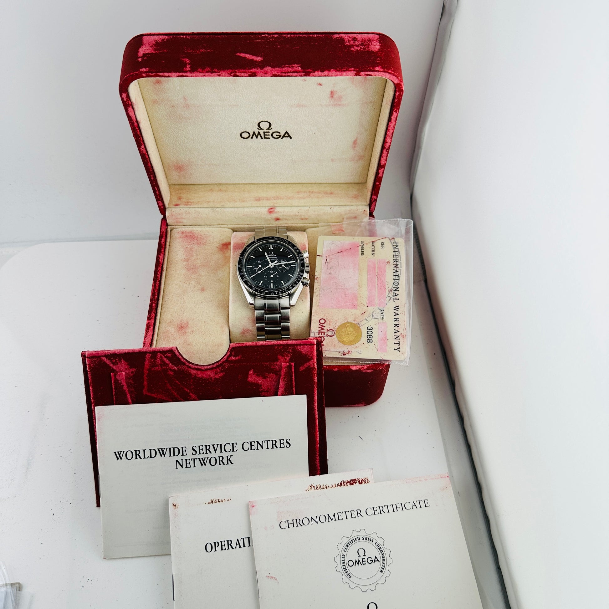 Omega Speed Master Black Index Dial on Stainless Steel Bracelet Ref. 3570.50.00 Card Open Date — view 6