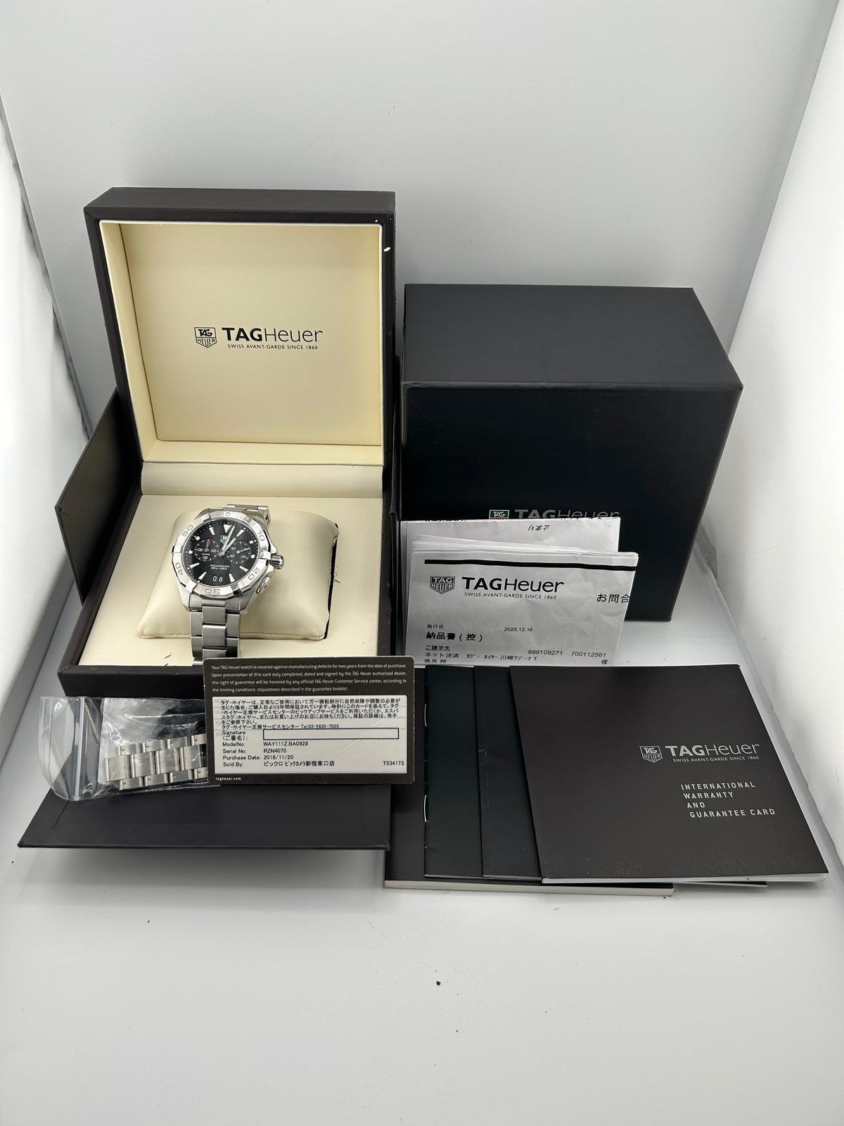 Tag Heuer Aquaracer Black Dial on Stainless Steel Bracelet Ref. WAY111Z.BA0928 Complete 2016 — view 8