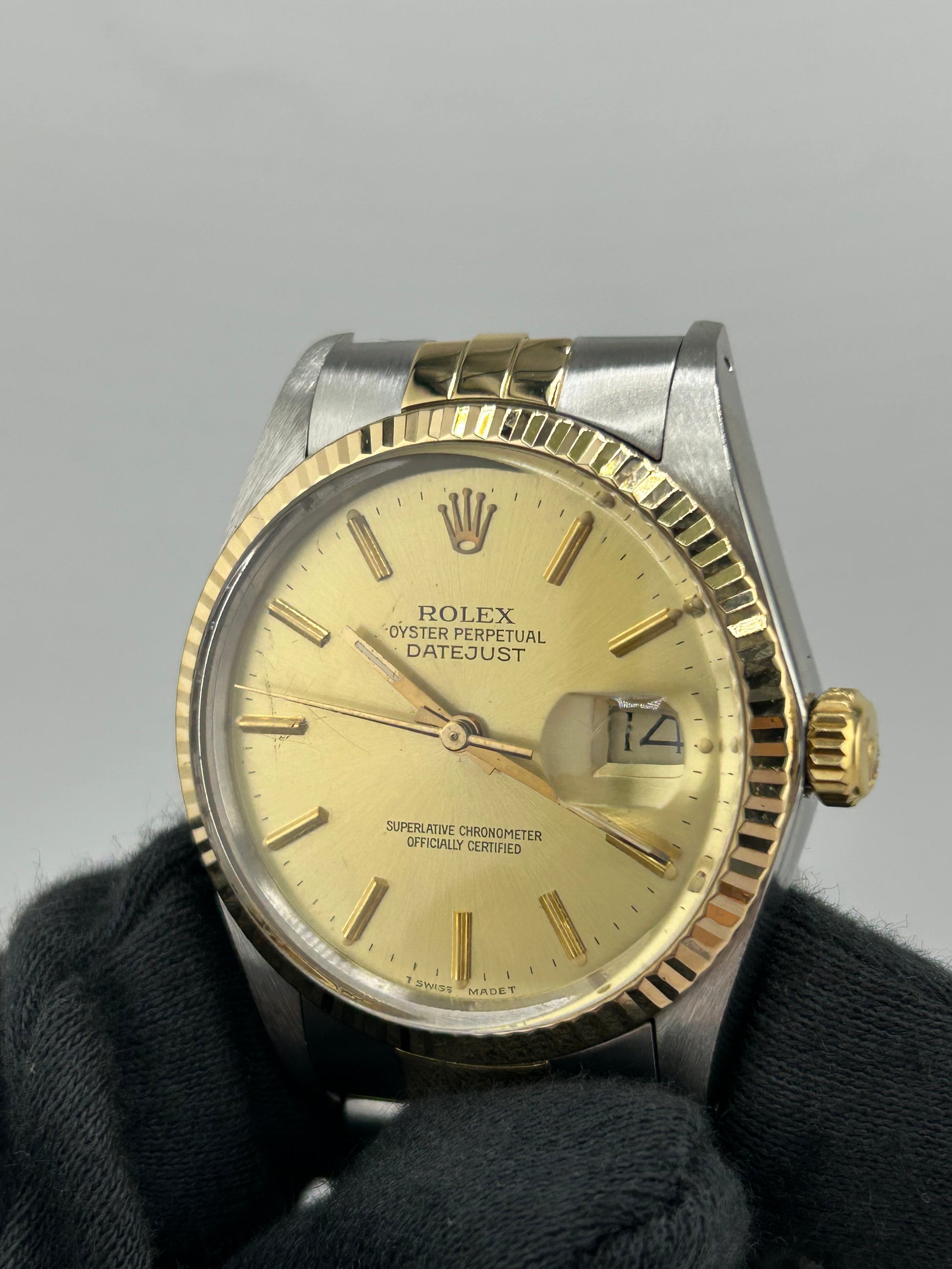 Rolex Datejust Champagne Stick Dial on D Link Jubilee Bracelet Ref. 16013 1987 — view 3