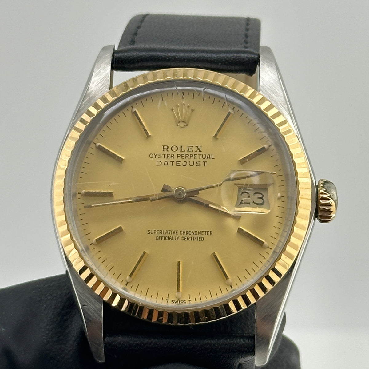 Rolex Datejust Champagne Stick Dial on Generic Leather Strap Ref. 16013 1985 — view 2