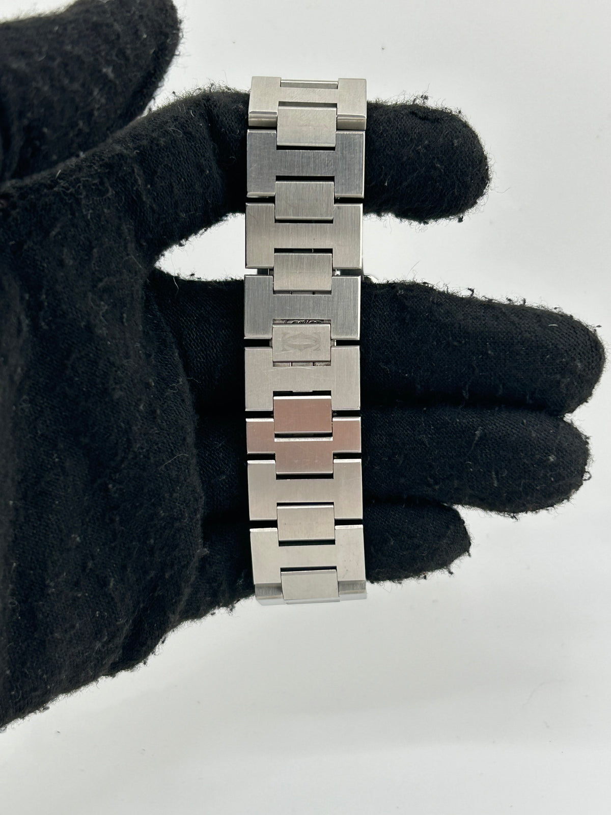 Cartier Pasha Silver Dial on Stainless Steel Bracelet Ref. W31078M7 — view 4