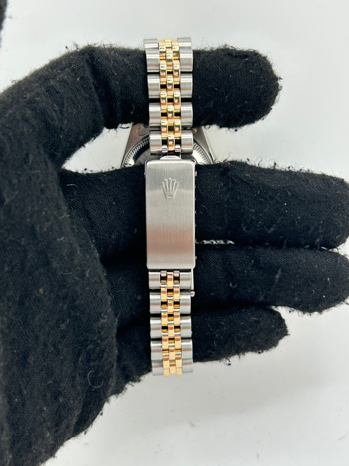 Rolex Date Champagne Linen Stick Dial on 2 Tone Jubilee D Link Bracelet Ref. 69173 1986 — view 4